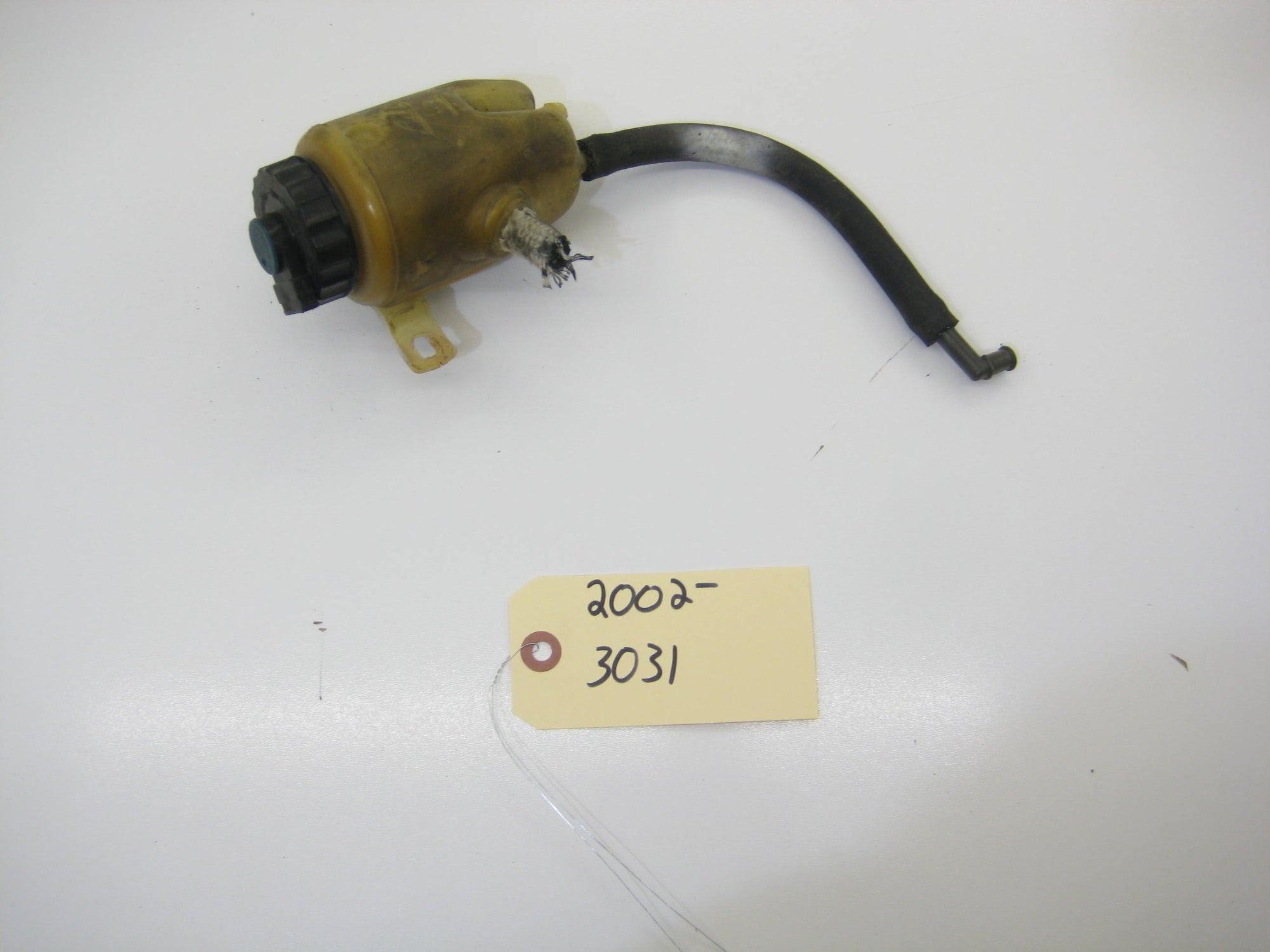 Brake Fluid Tank With Cap