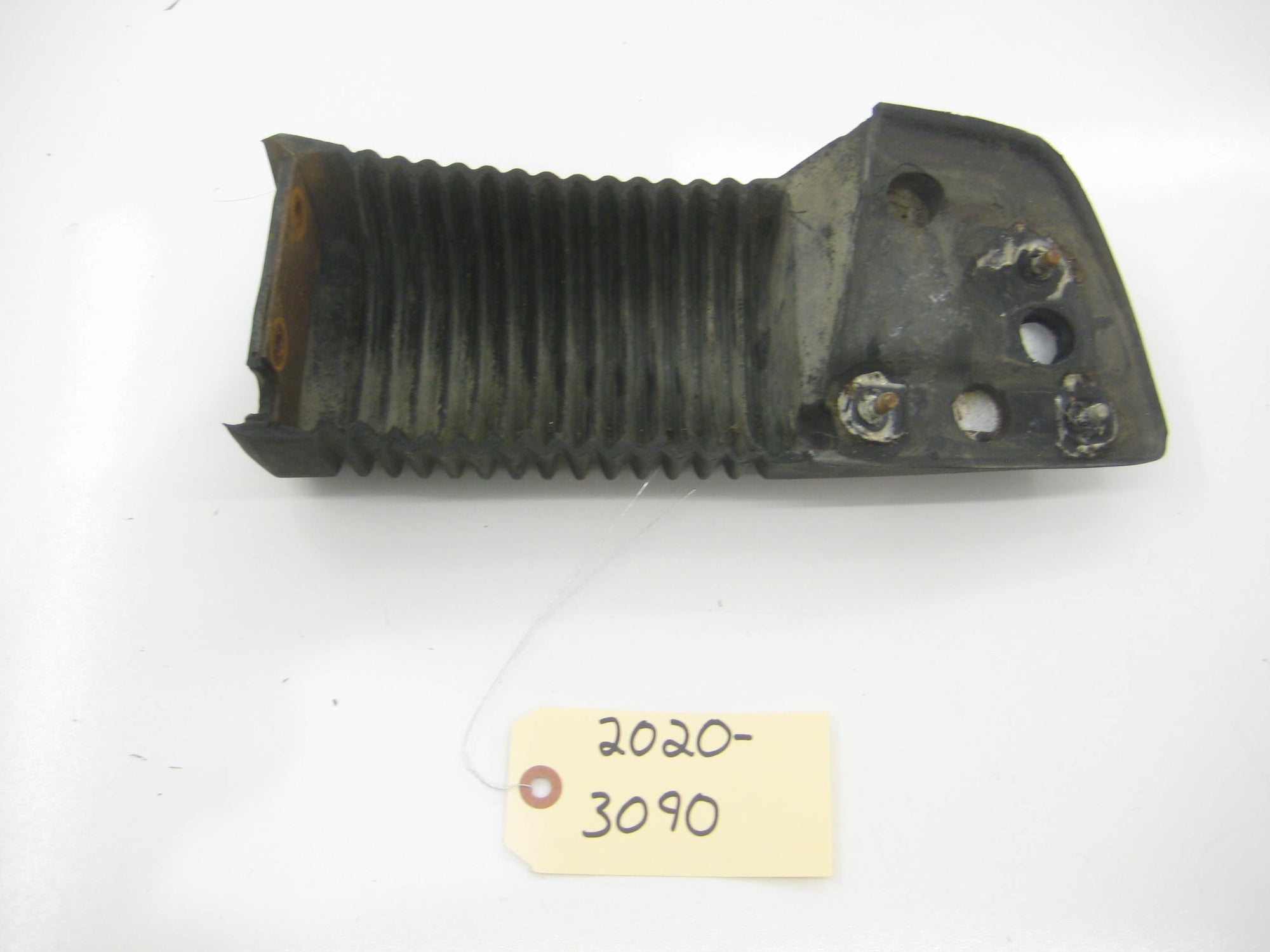Rear Passenger Bumper Accordion Trim