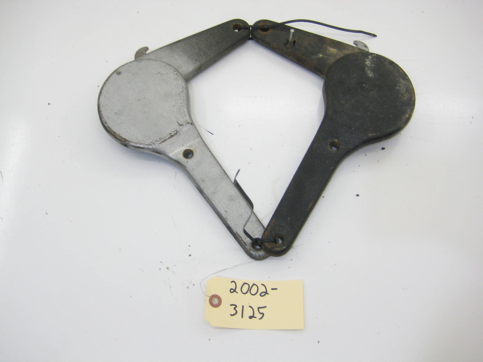 Early Seat Hinge PAIR