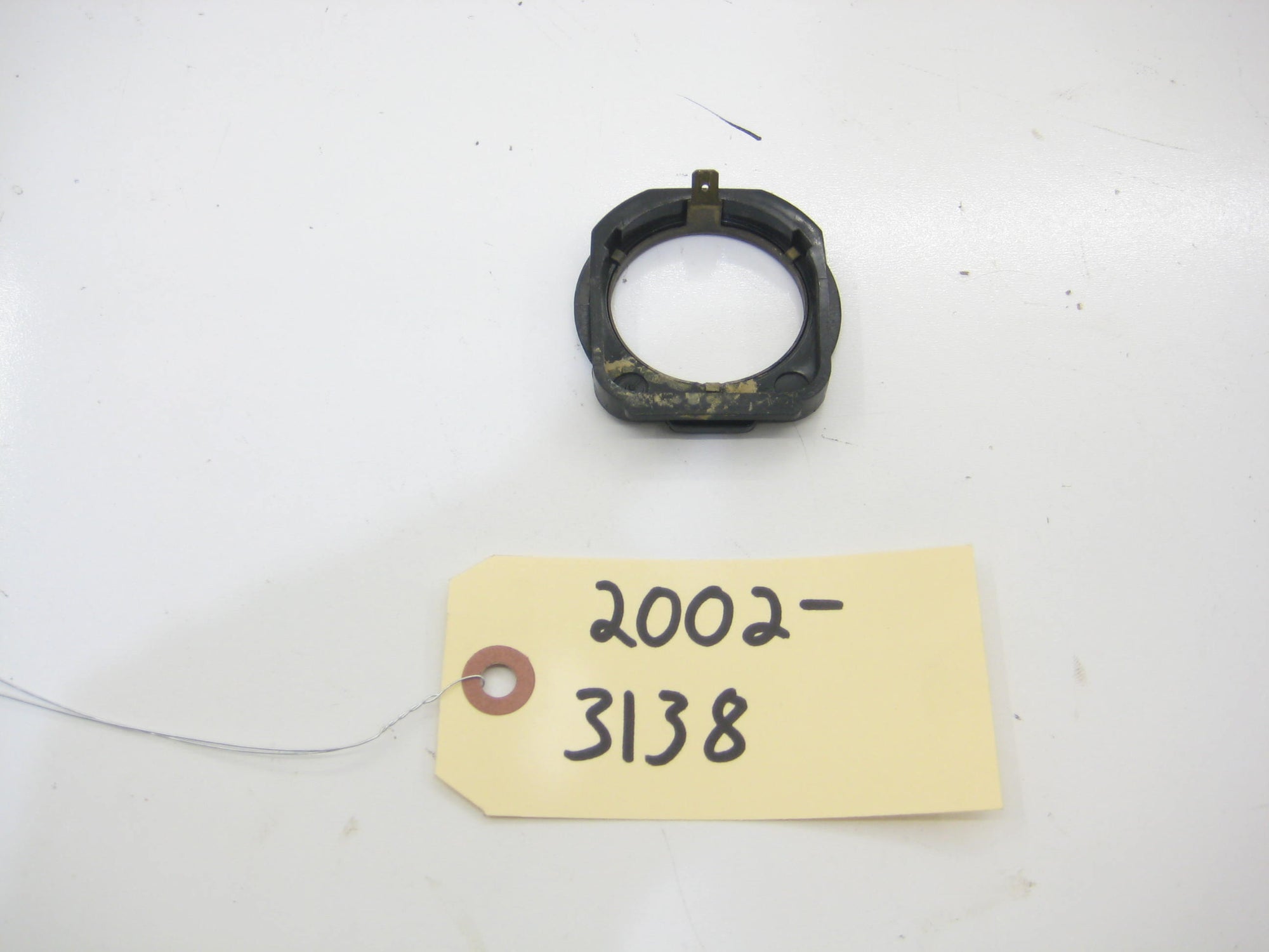 Horn Contact