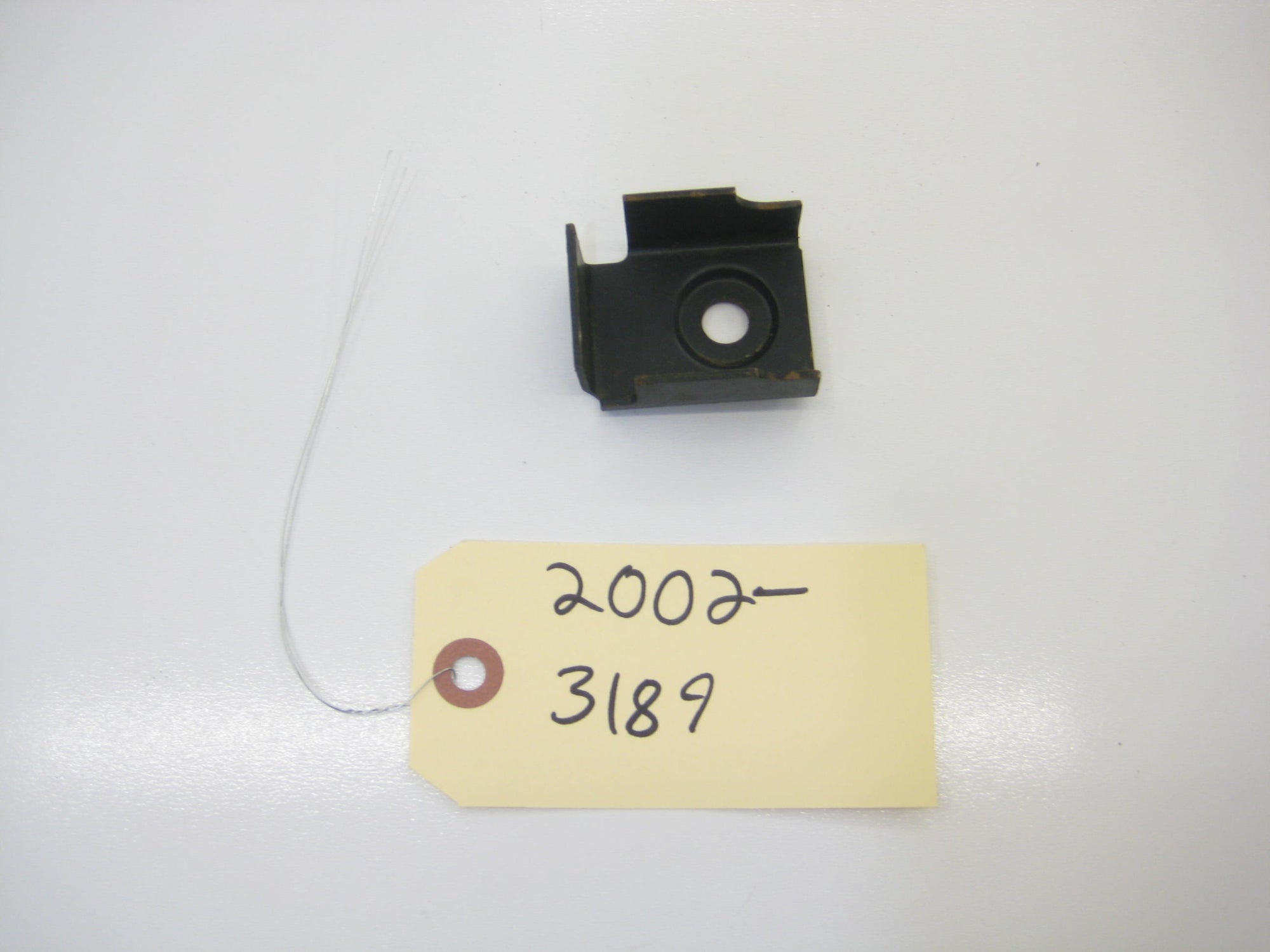 Trunk Jack Mount Bracket