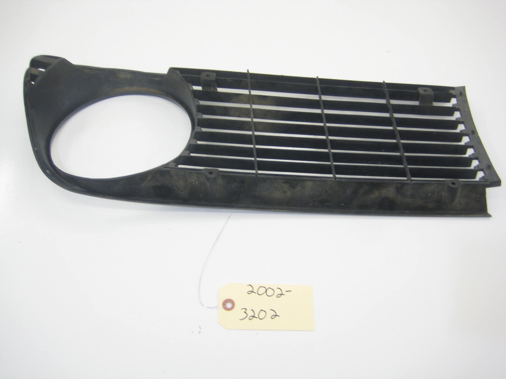 RIght Passenger Front Grille (Late Model)