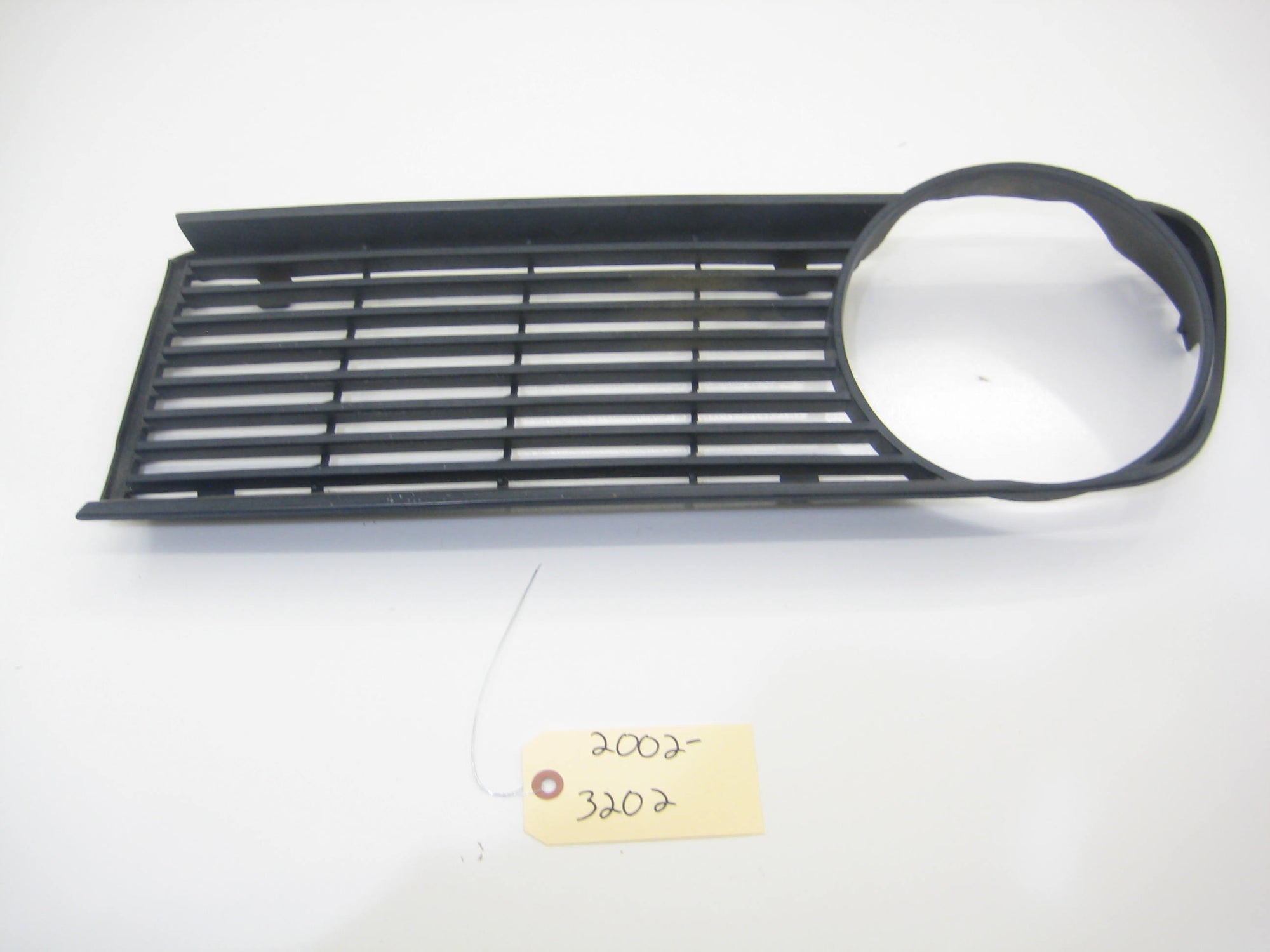 RIght Passenger Front Grille (Late Model)