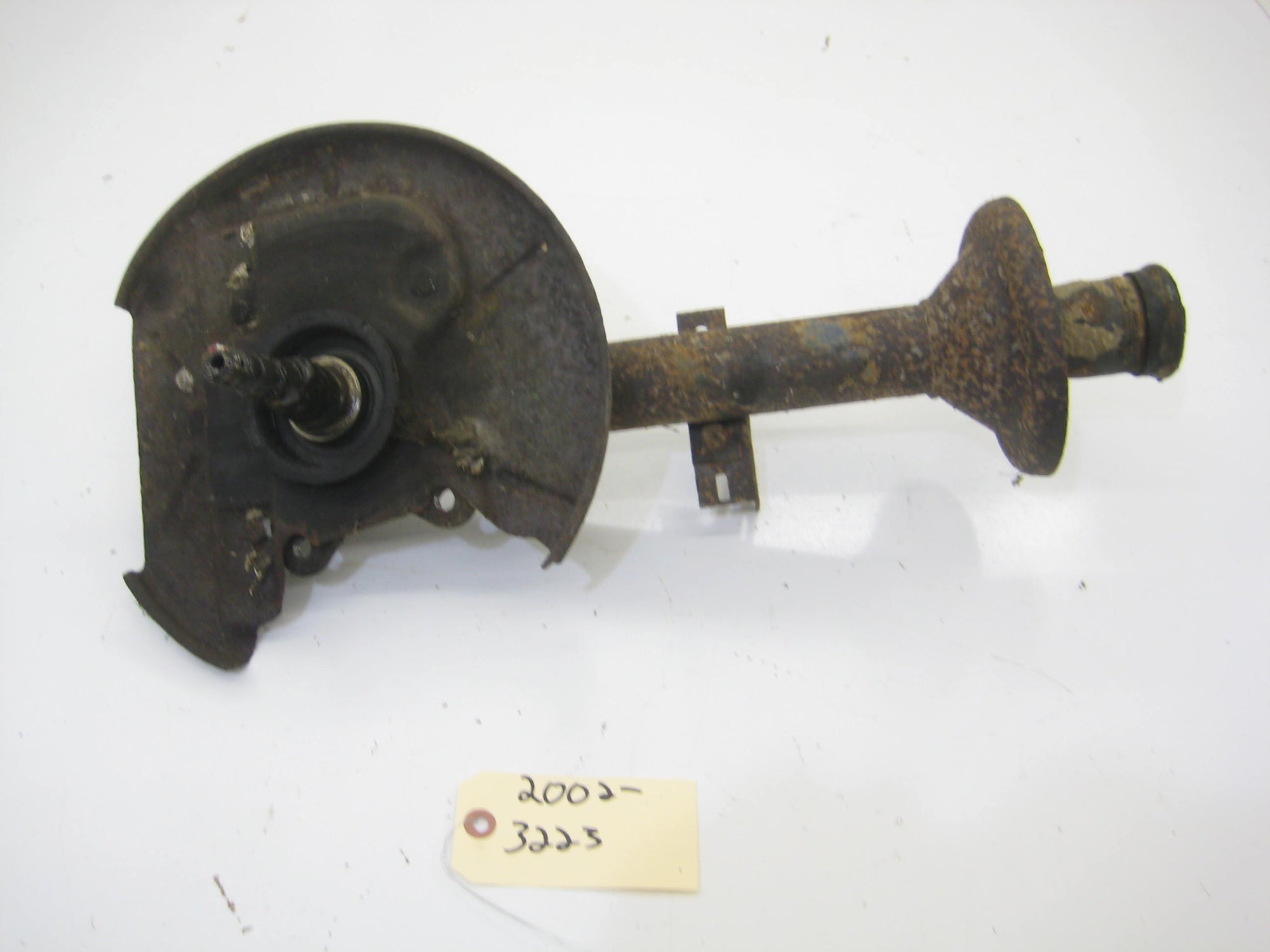 Right Passenger Front Strut Housing