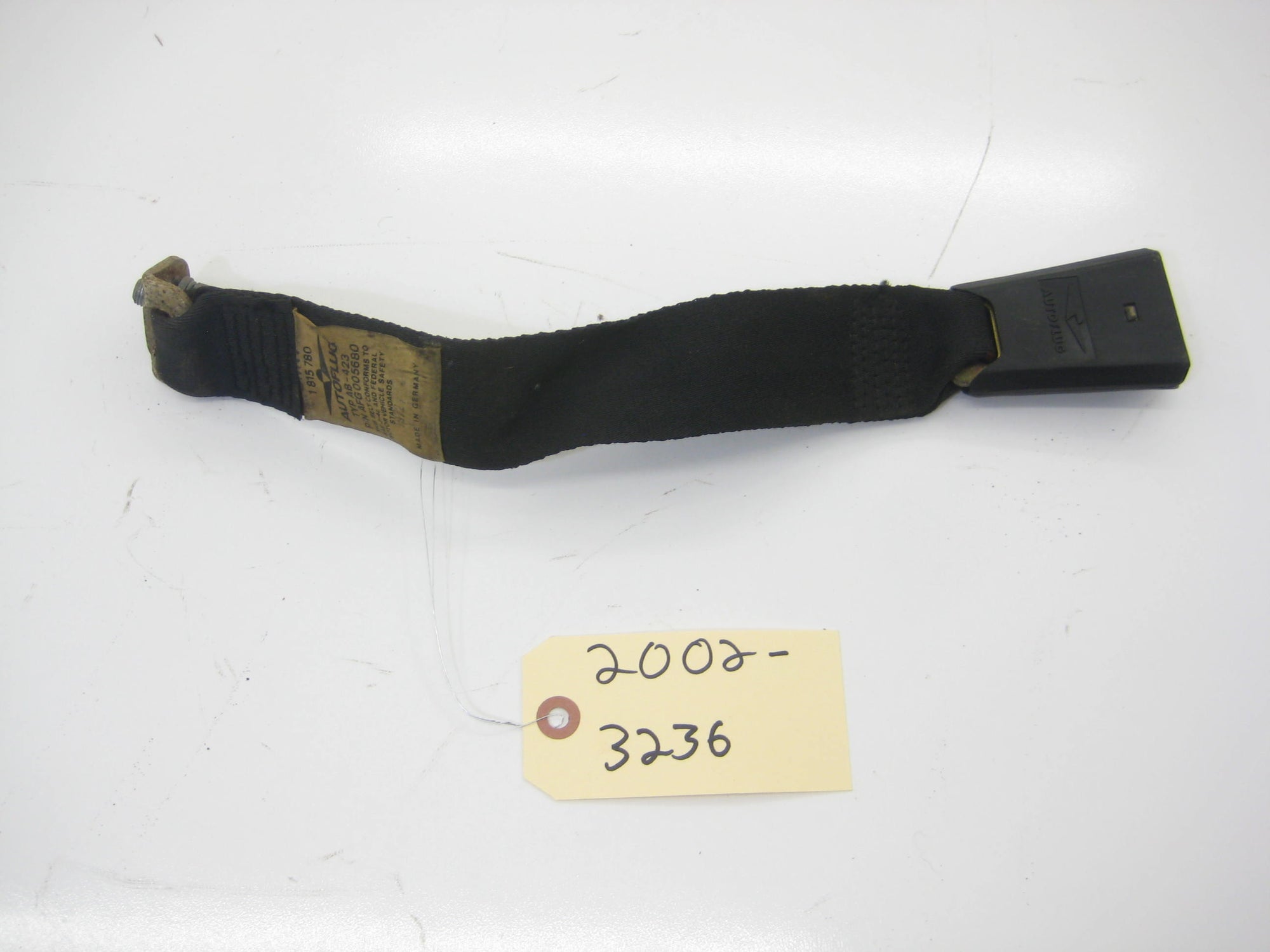 Rear Seat Belt Receptacle