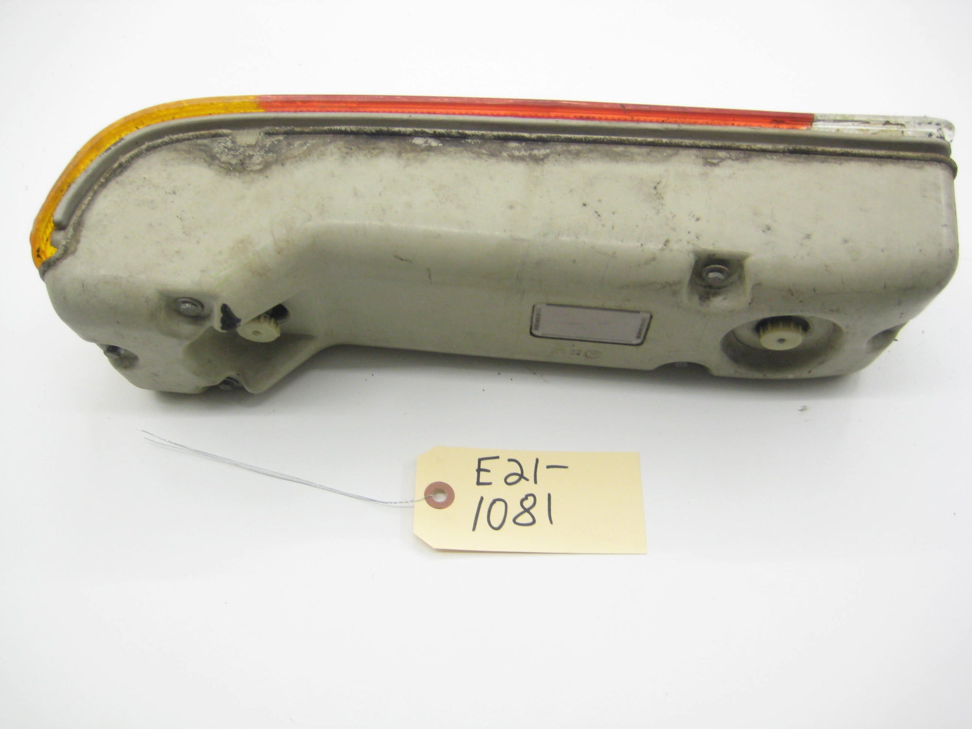 Left Drivers Rear Tail Light Assembly (Late Car)