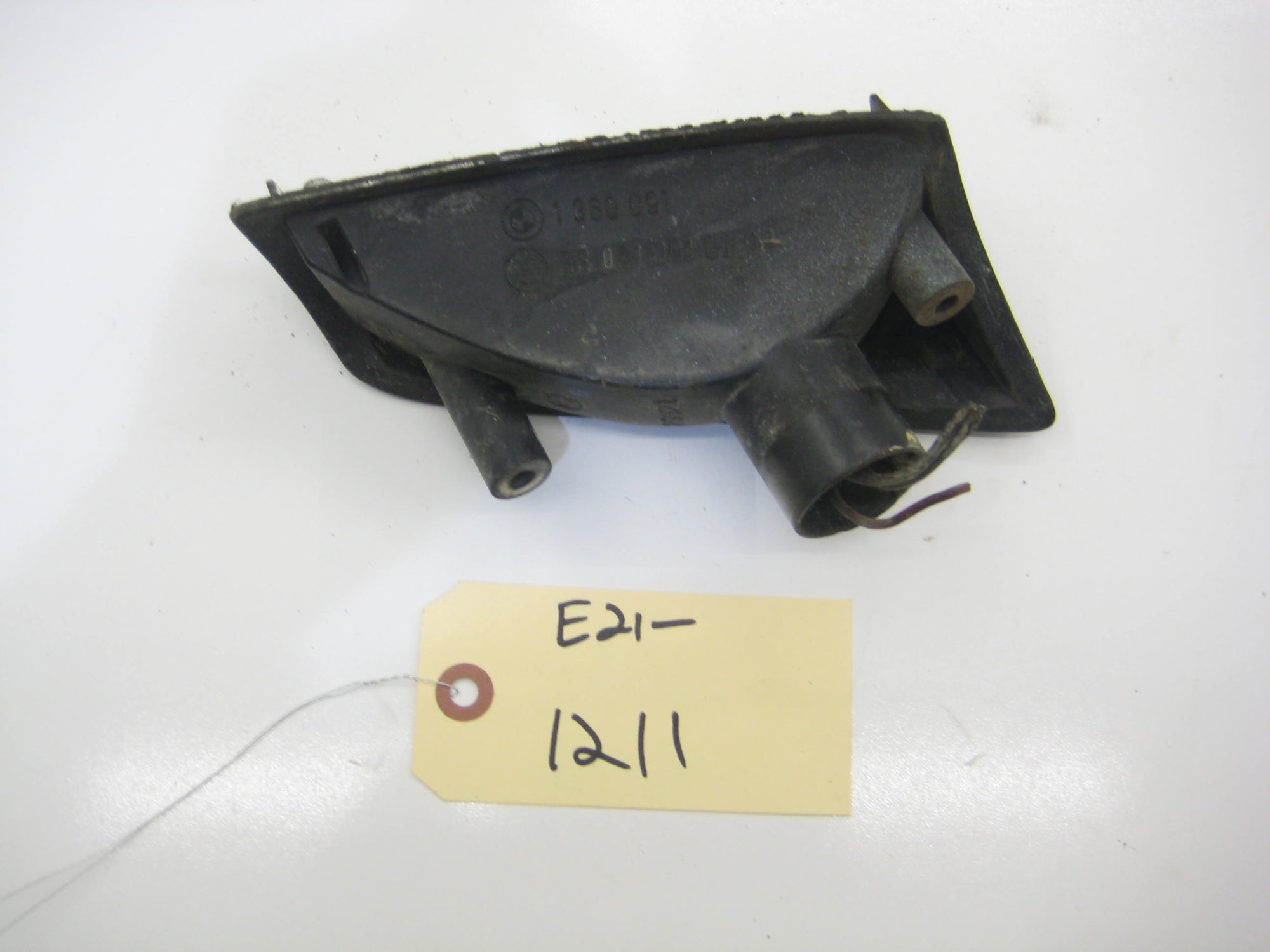 Drivers Left Front Blinker Housing