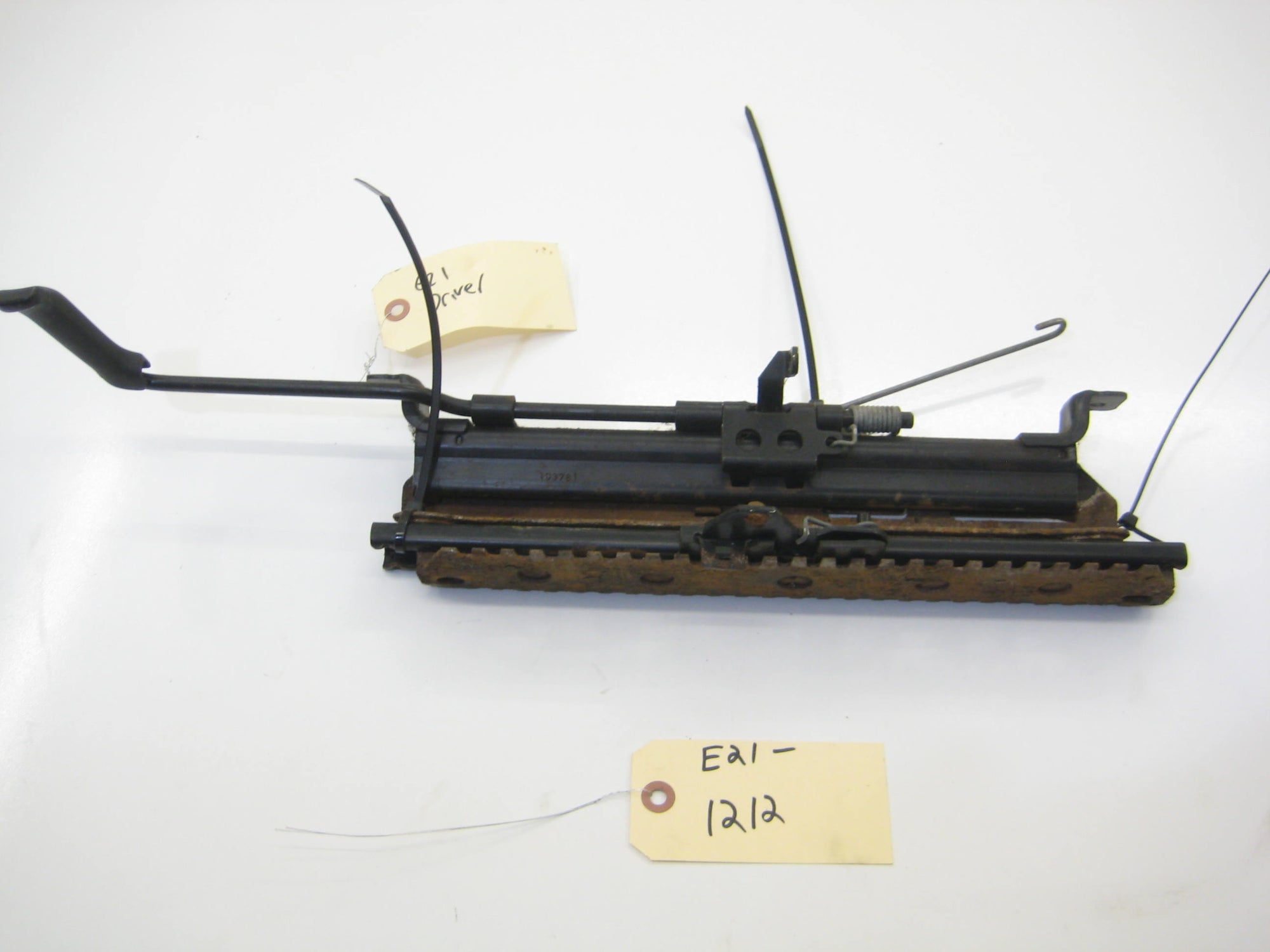Drivers Left Seat Slider With Adjuster (Inner)