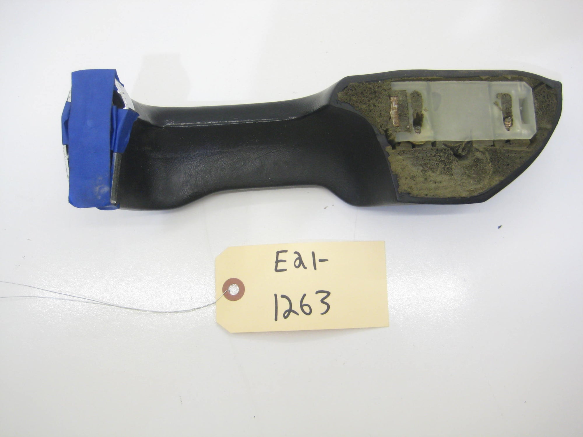 Left Drivers Door Armrest (BLACK)