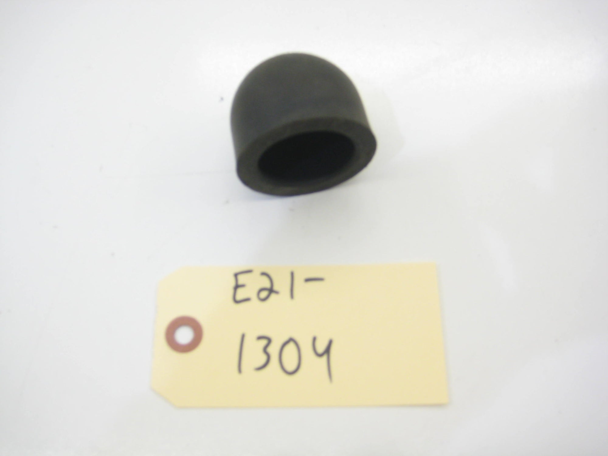 Rear Strut Cap