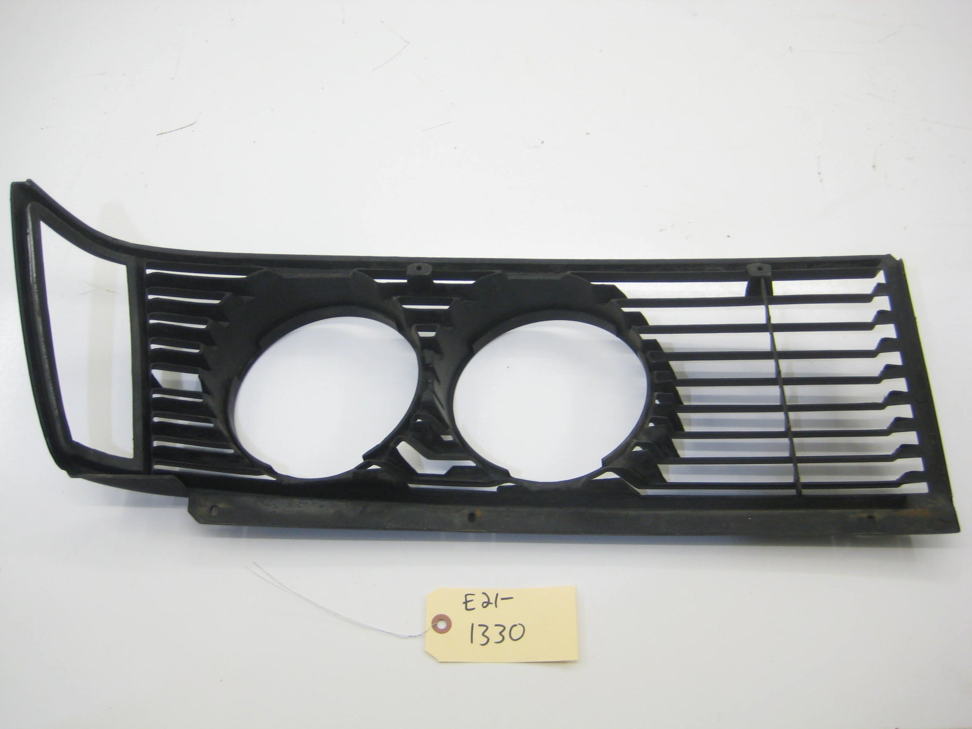 Right Passenger Front Side Grille