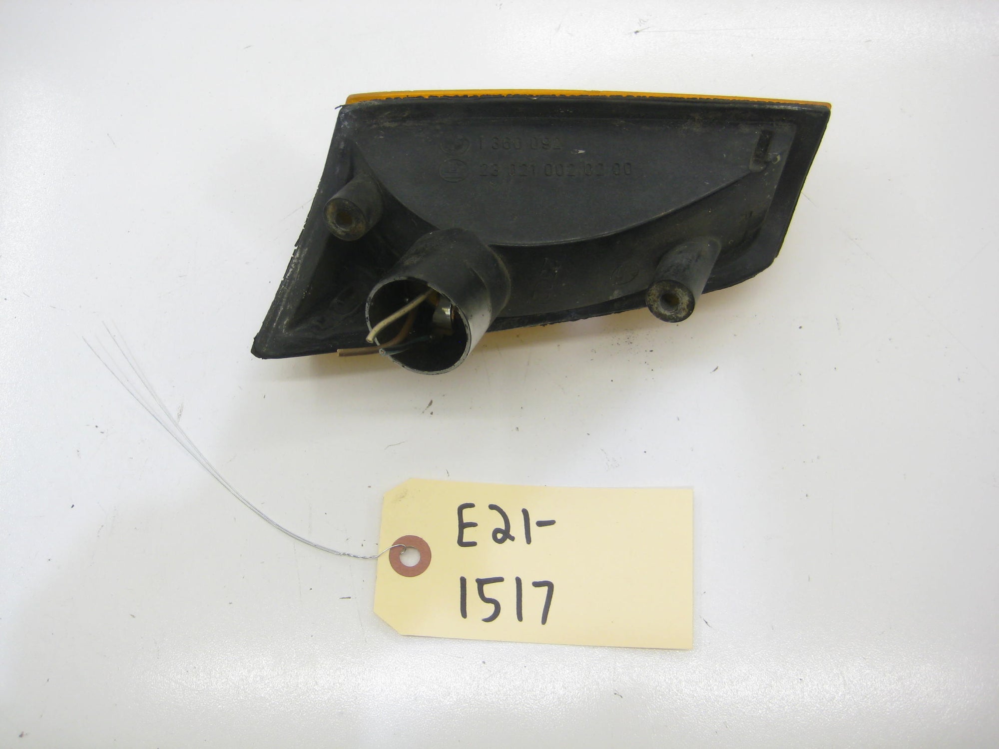 Right Passenger Front Blinker Housing And Lens
