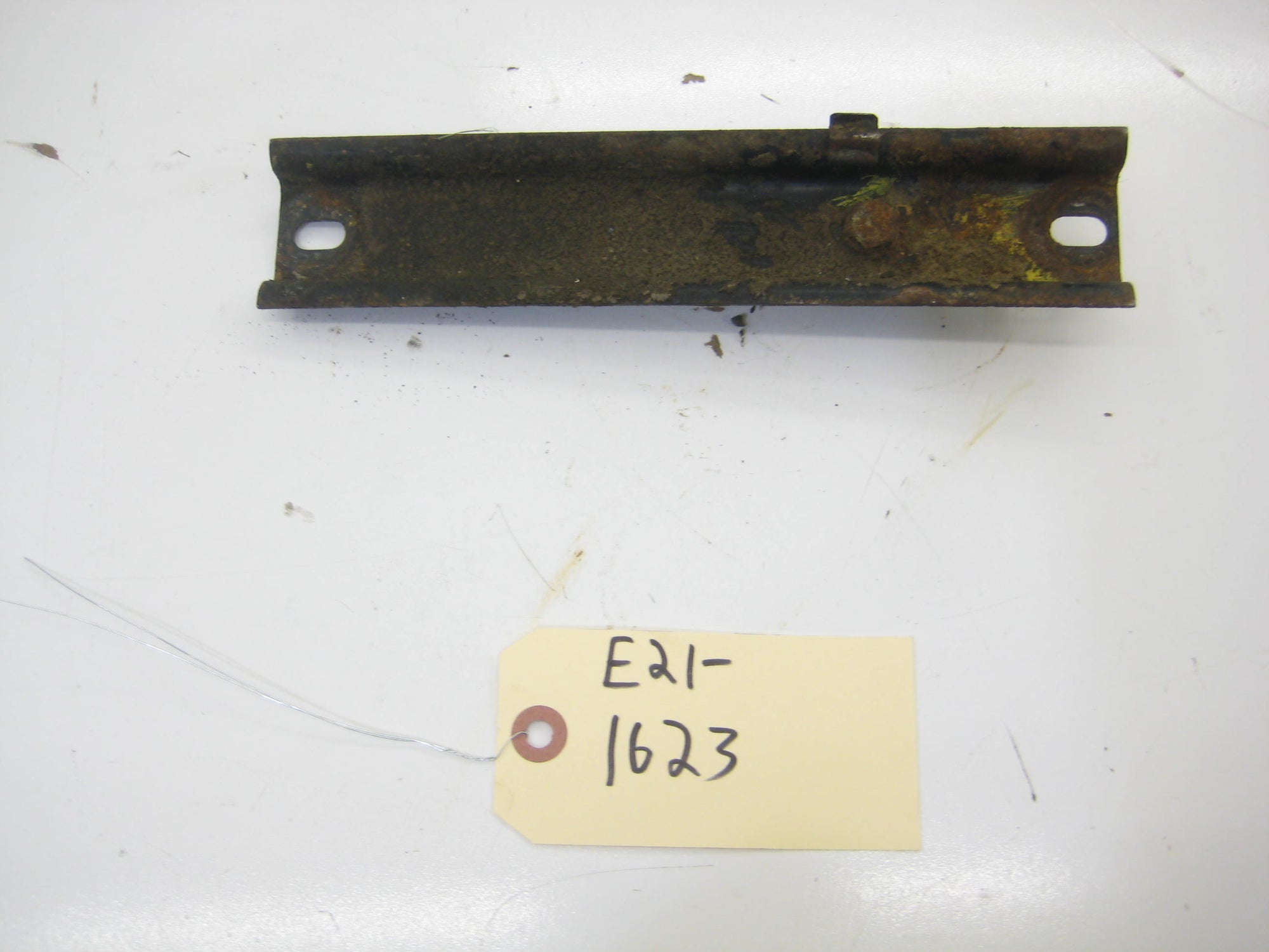 4 Speed Transmission Mount Bracket