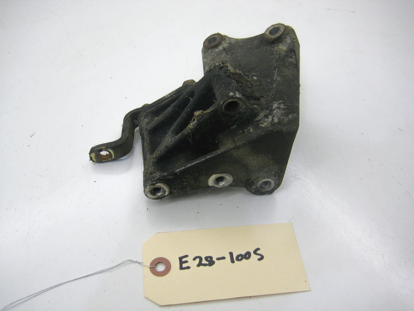 Power Steering Bracket