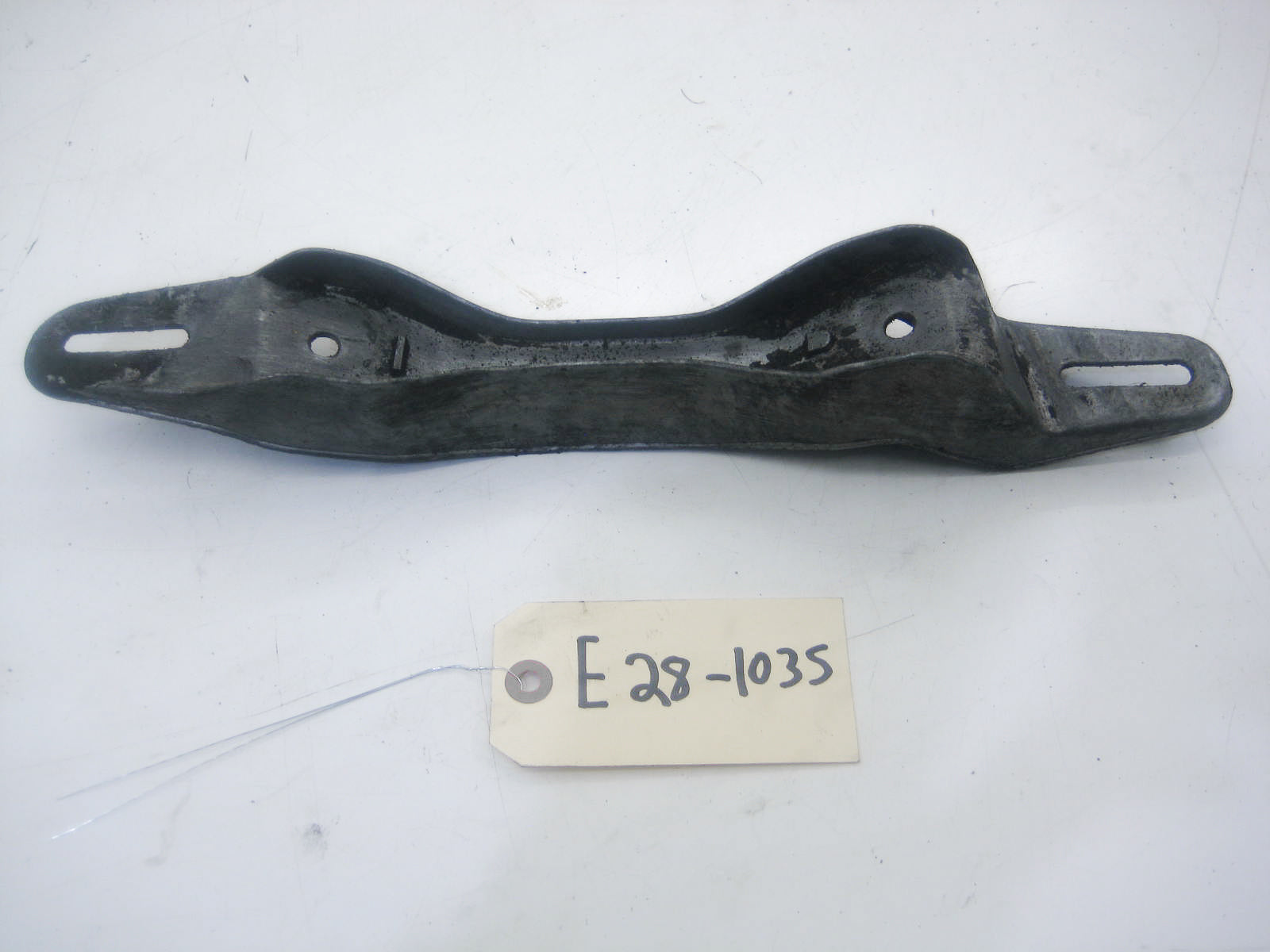 528E Manual Transmission Brace