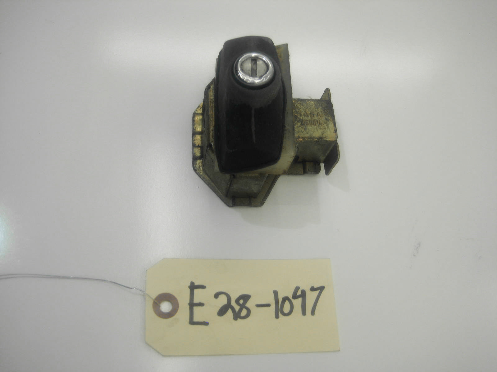 Trunk Lock Assembly