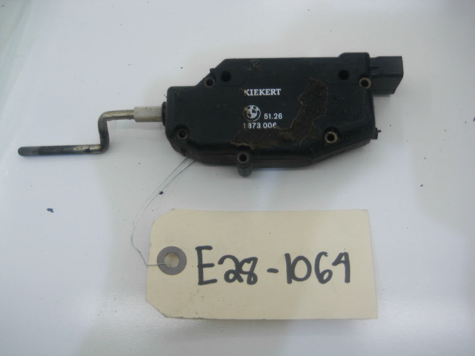 51 26 1 373 006 Door Lock Actuator