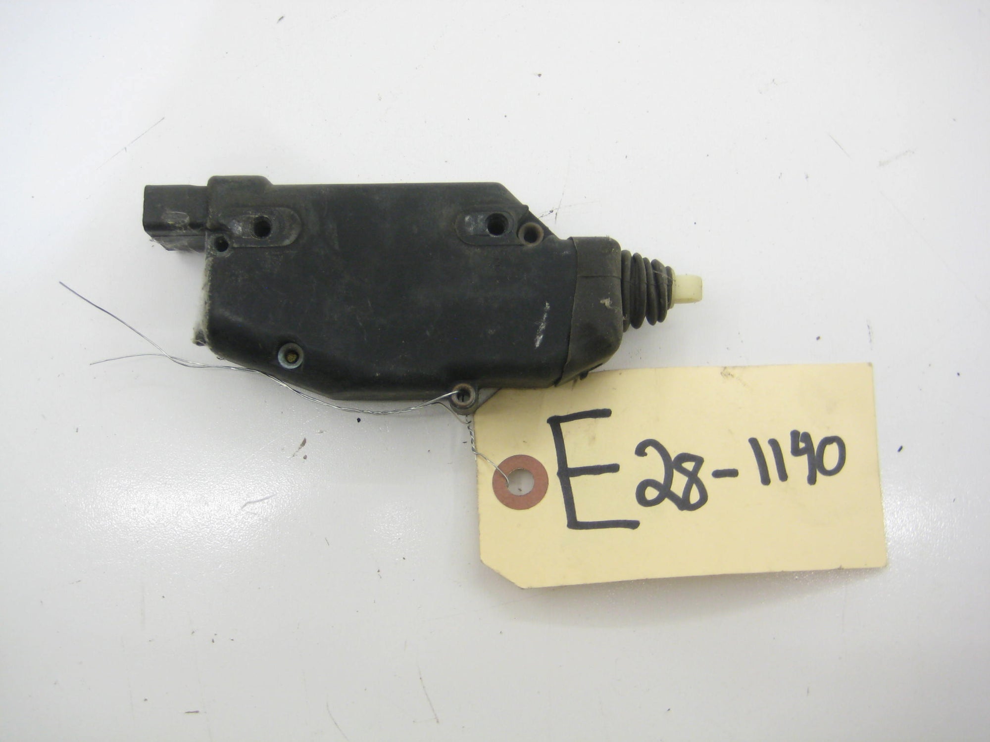 Right Passenger Door Lock Actuator