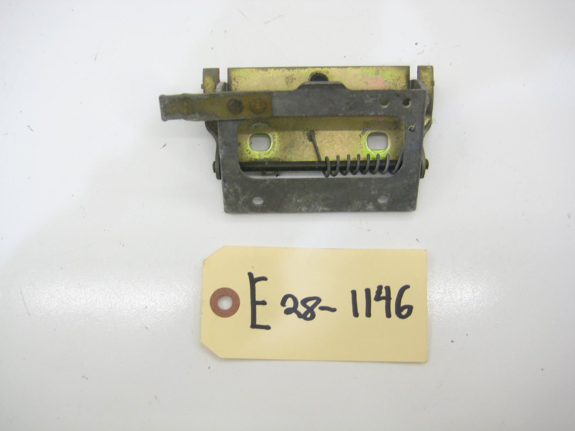 Passenger Right Door Handle Mechanism