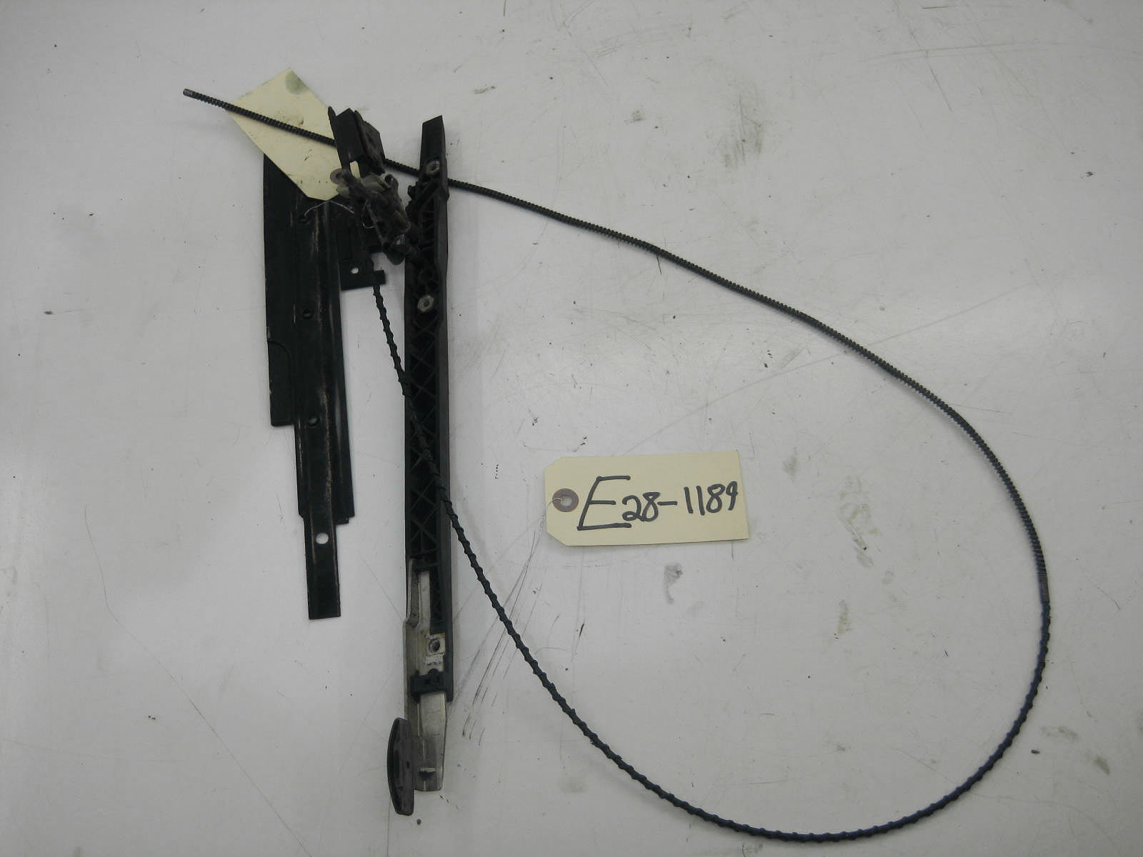 Left Sunroof Cable Assembly