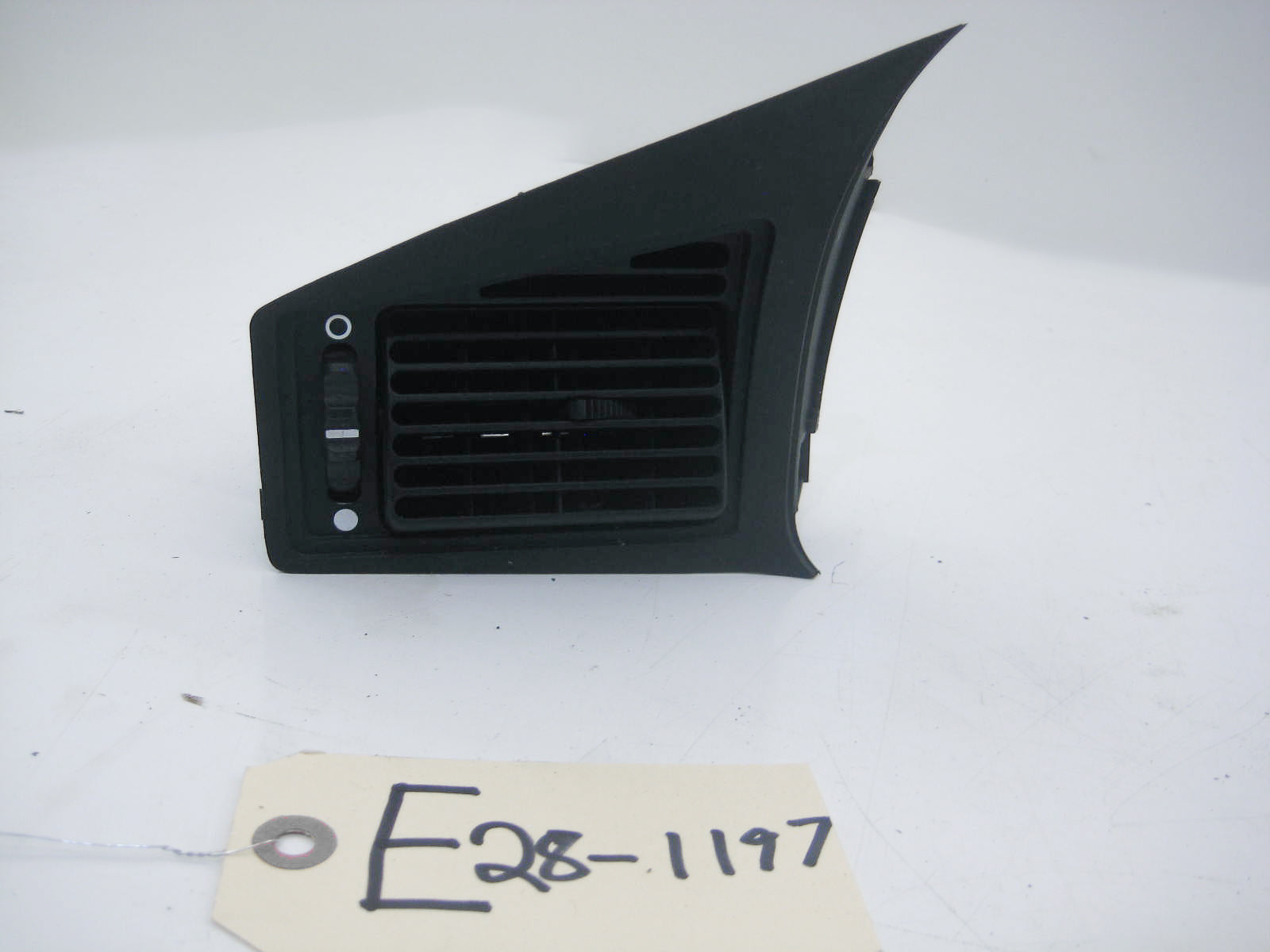 Dash Vent
