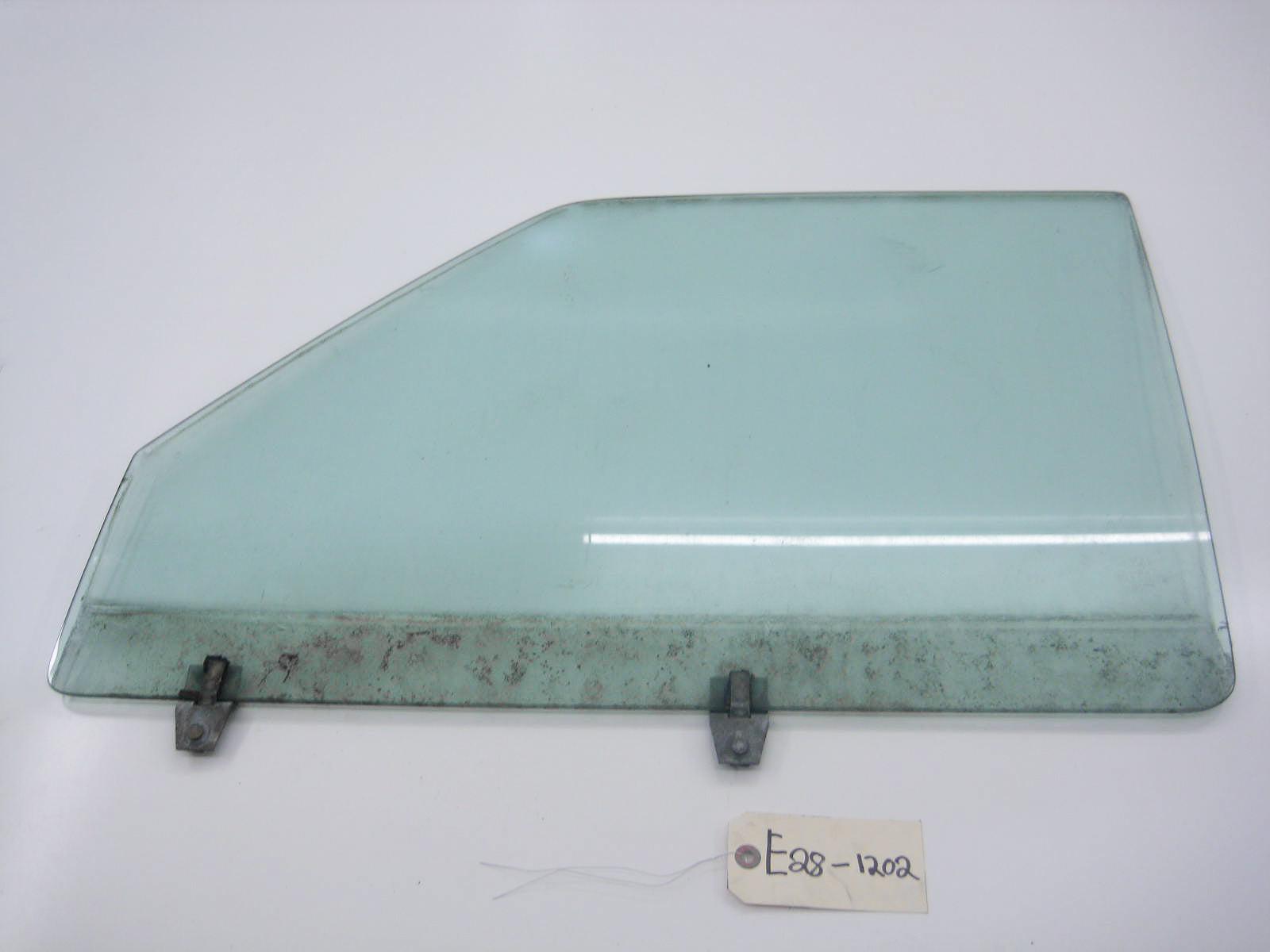 Drivers Left Front Side Window Glass