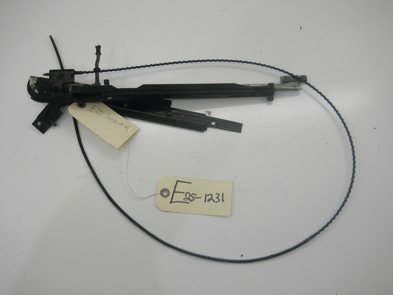 Right Sunroof Cable Assembly