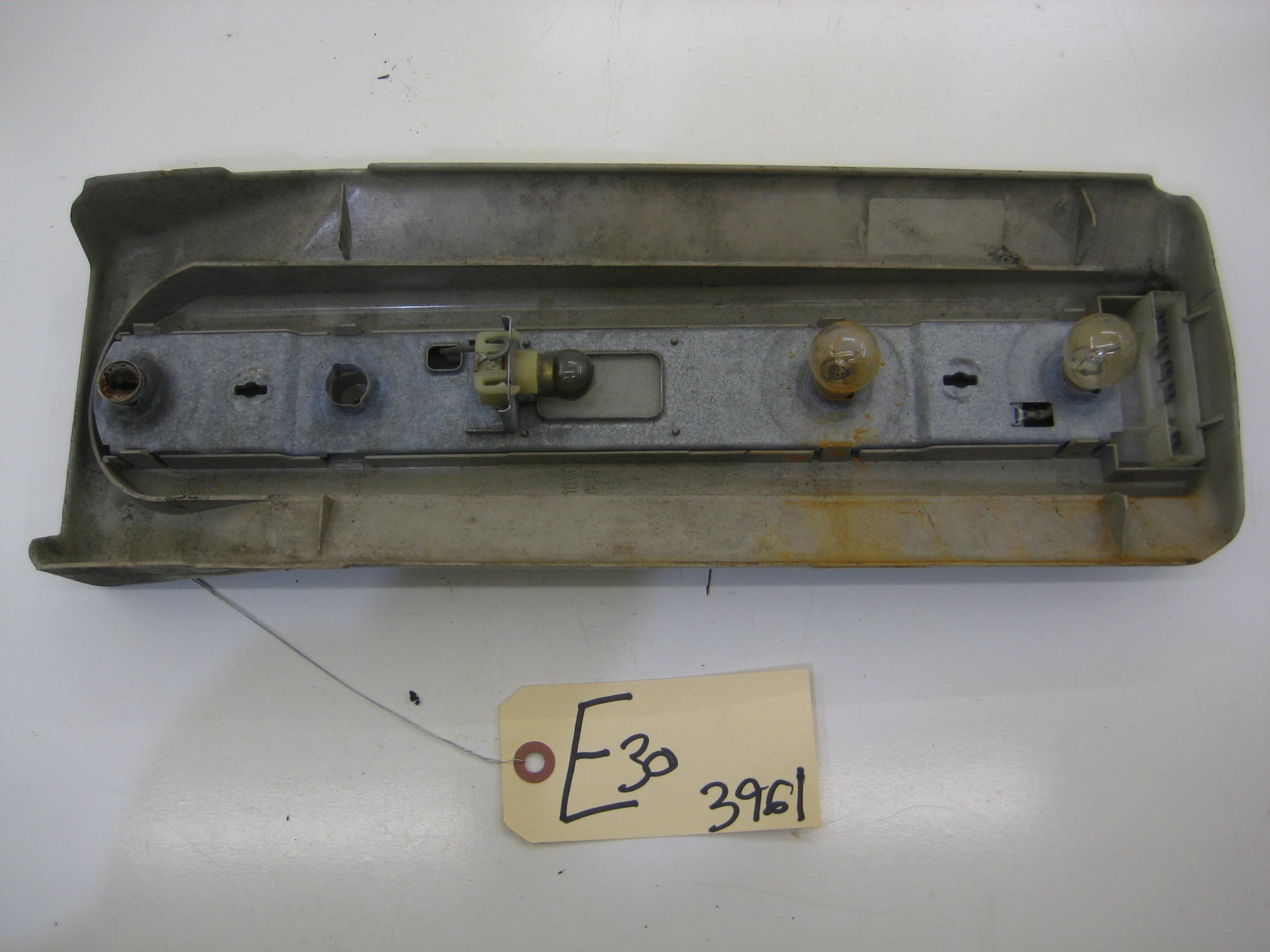 Inner Tail Light Bulb Holder (Late)