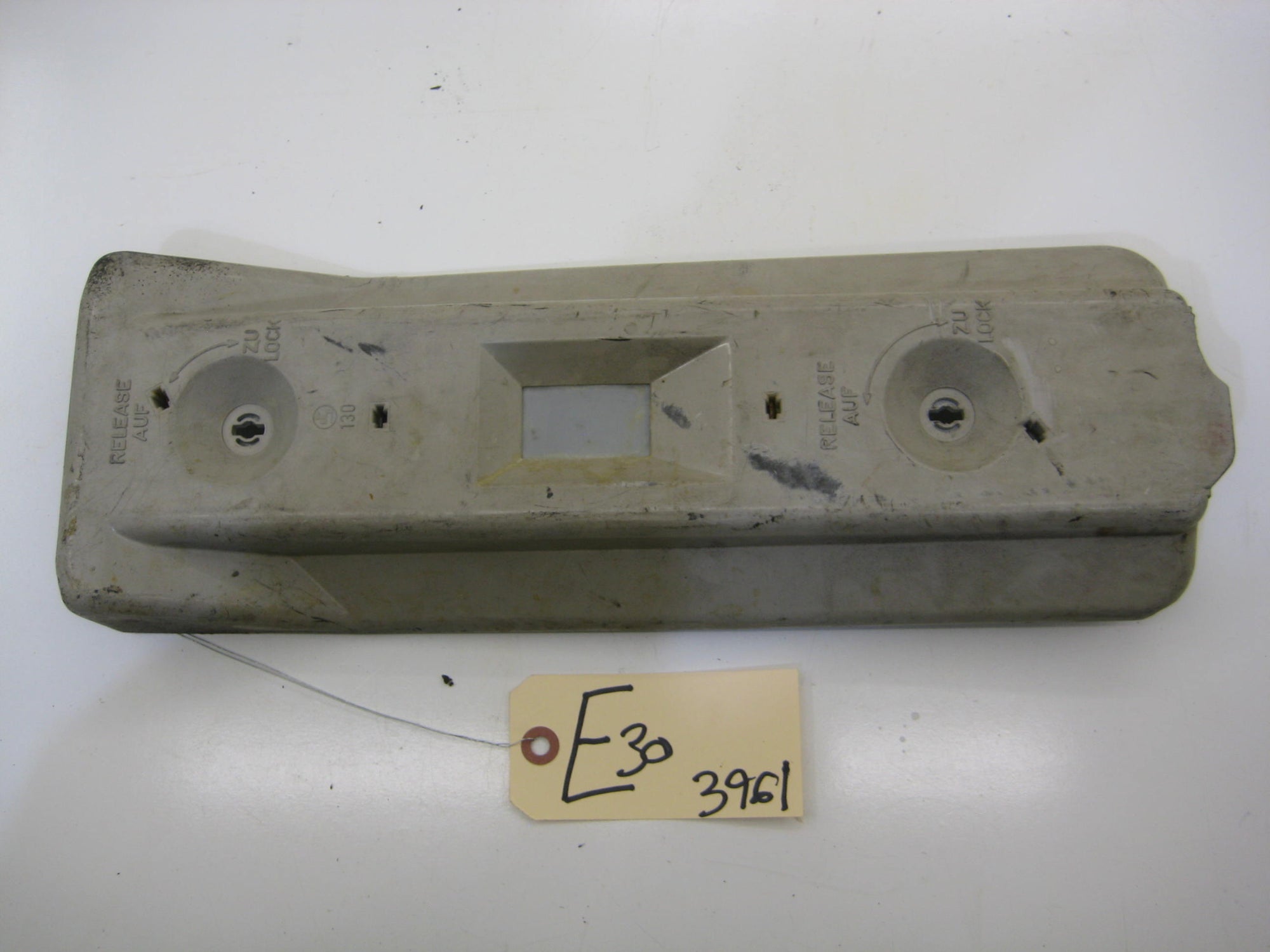 Inner Tail Light Bulb Holder (Late)