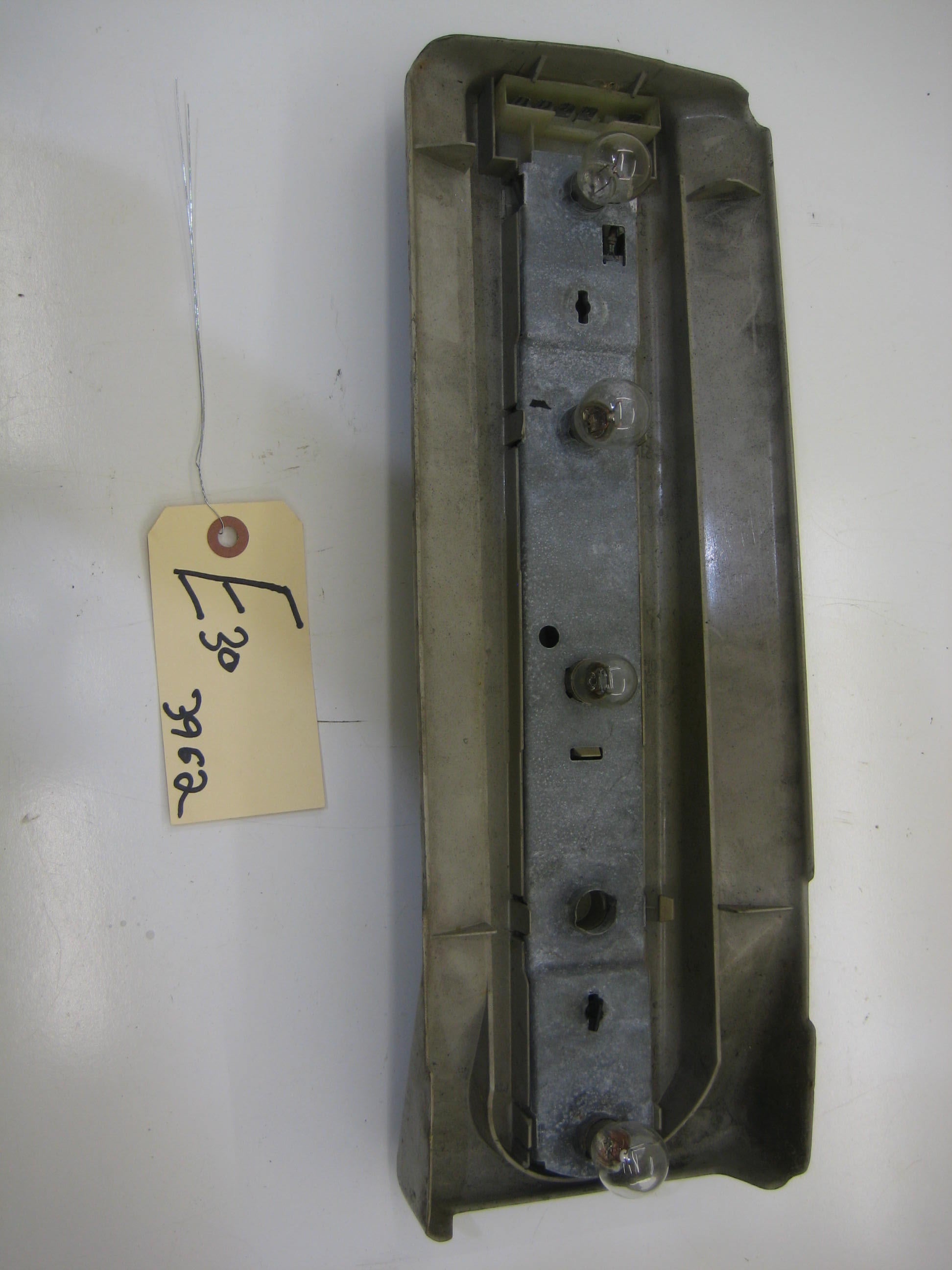 Inner Tail Light Bulb Holder (Late)