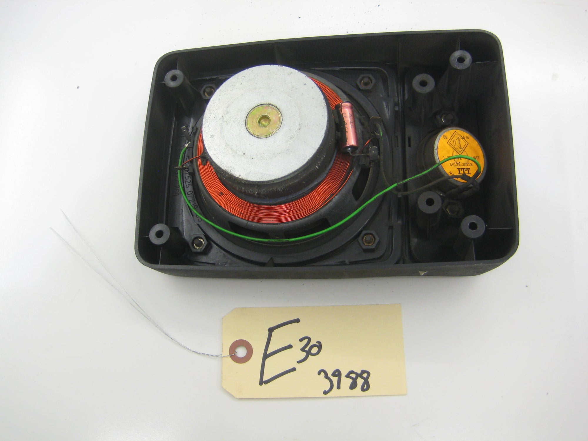 Premium Rear Speaker