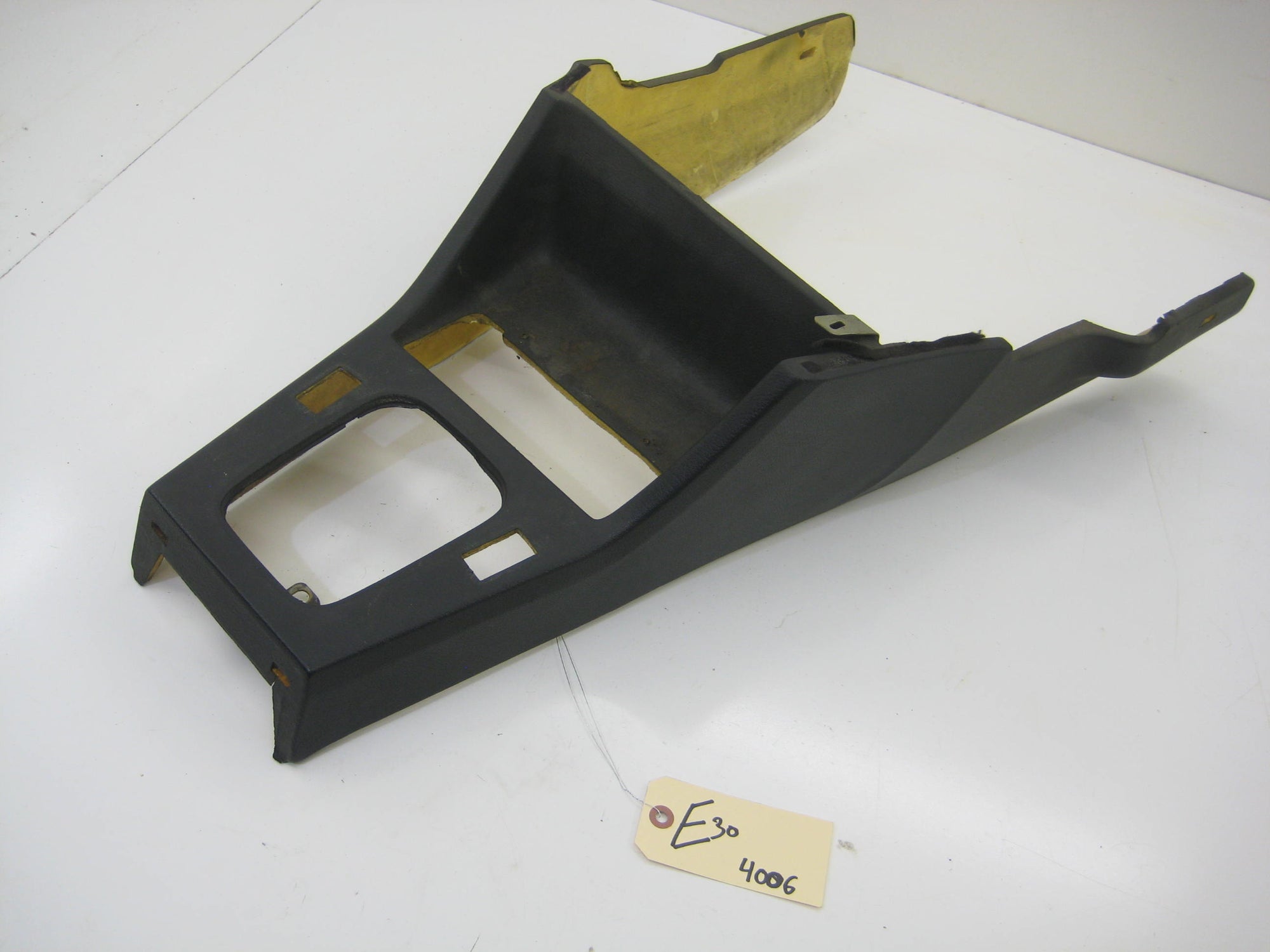 Coupe Center Console