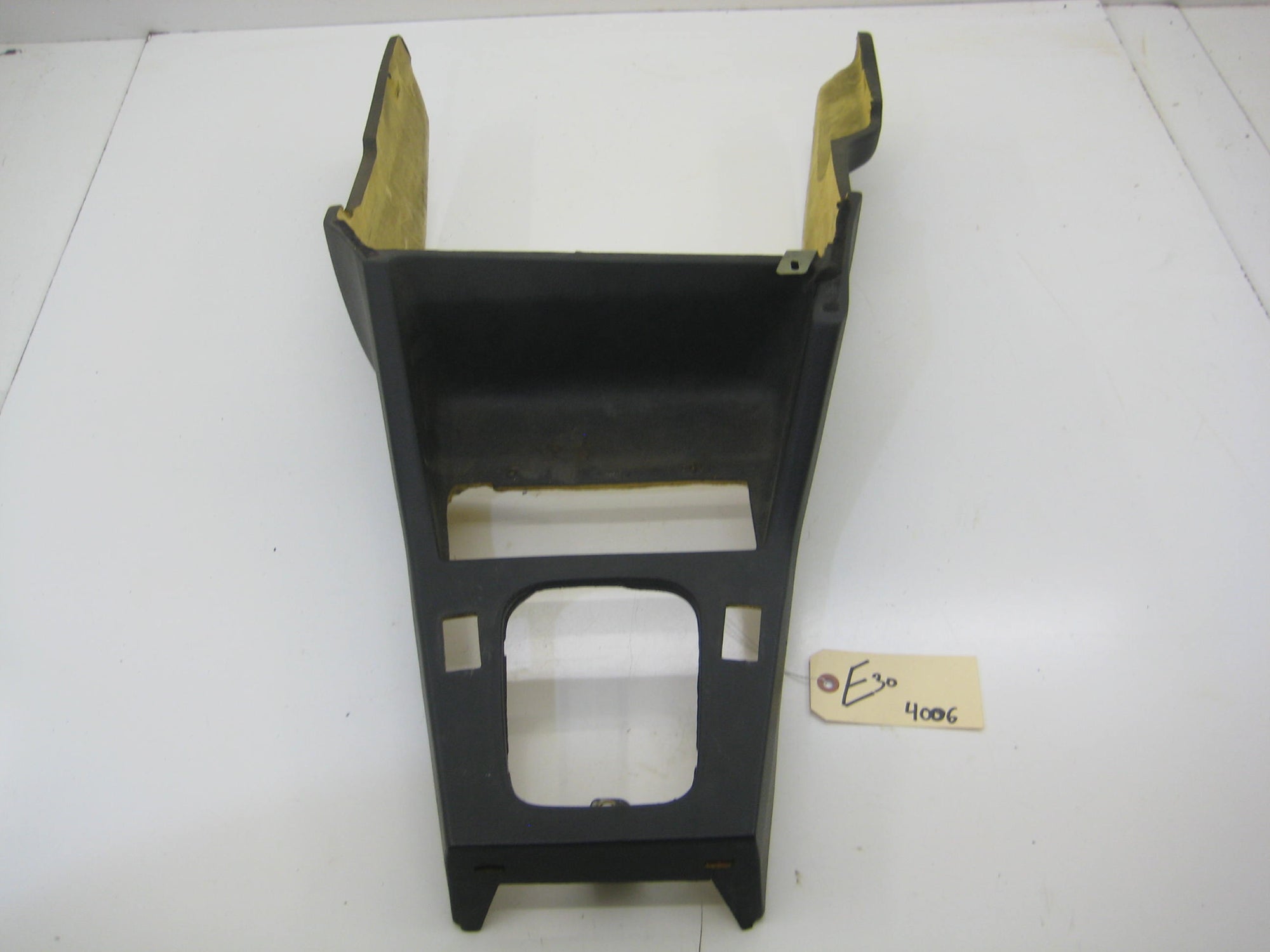 Coupe Center Console