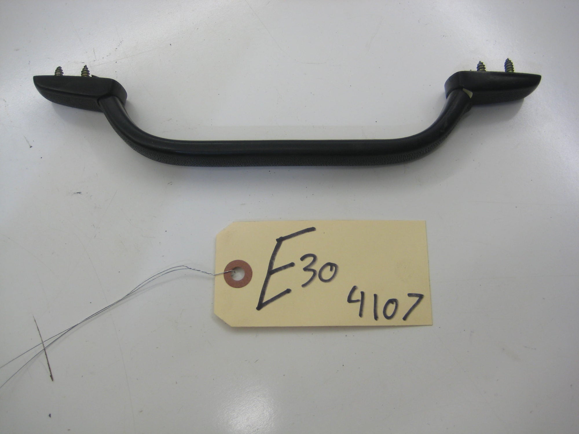 Grab Handle (No Garment Hook)