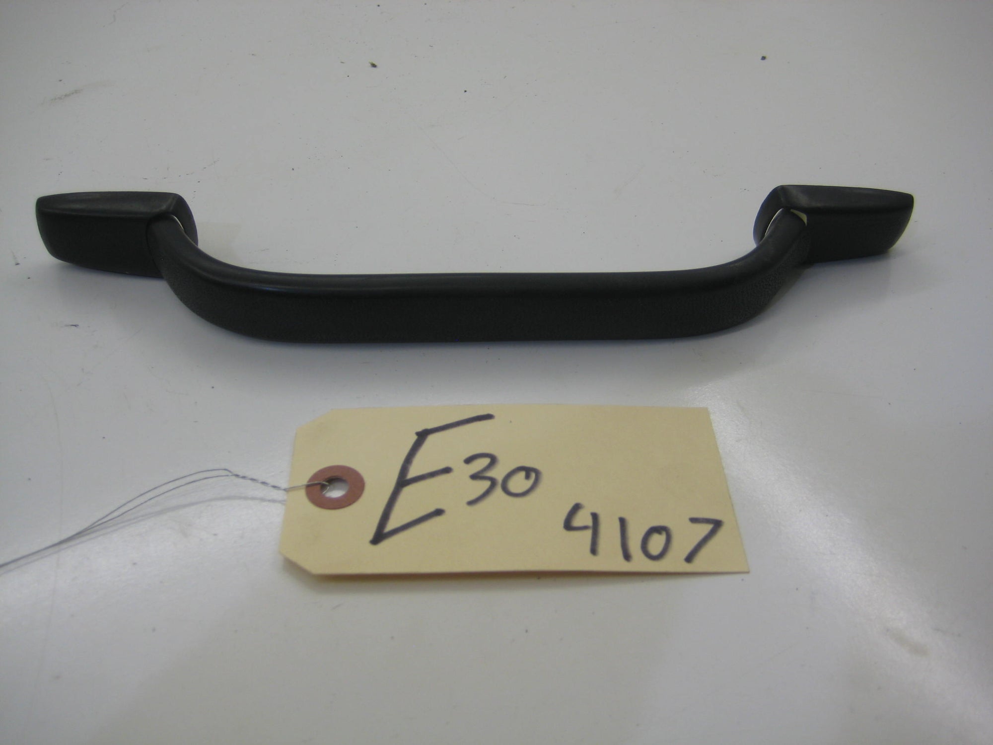 Grab Handle (No Garment Hook)