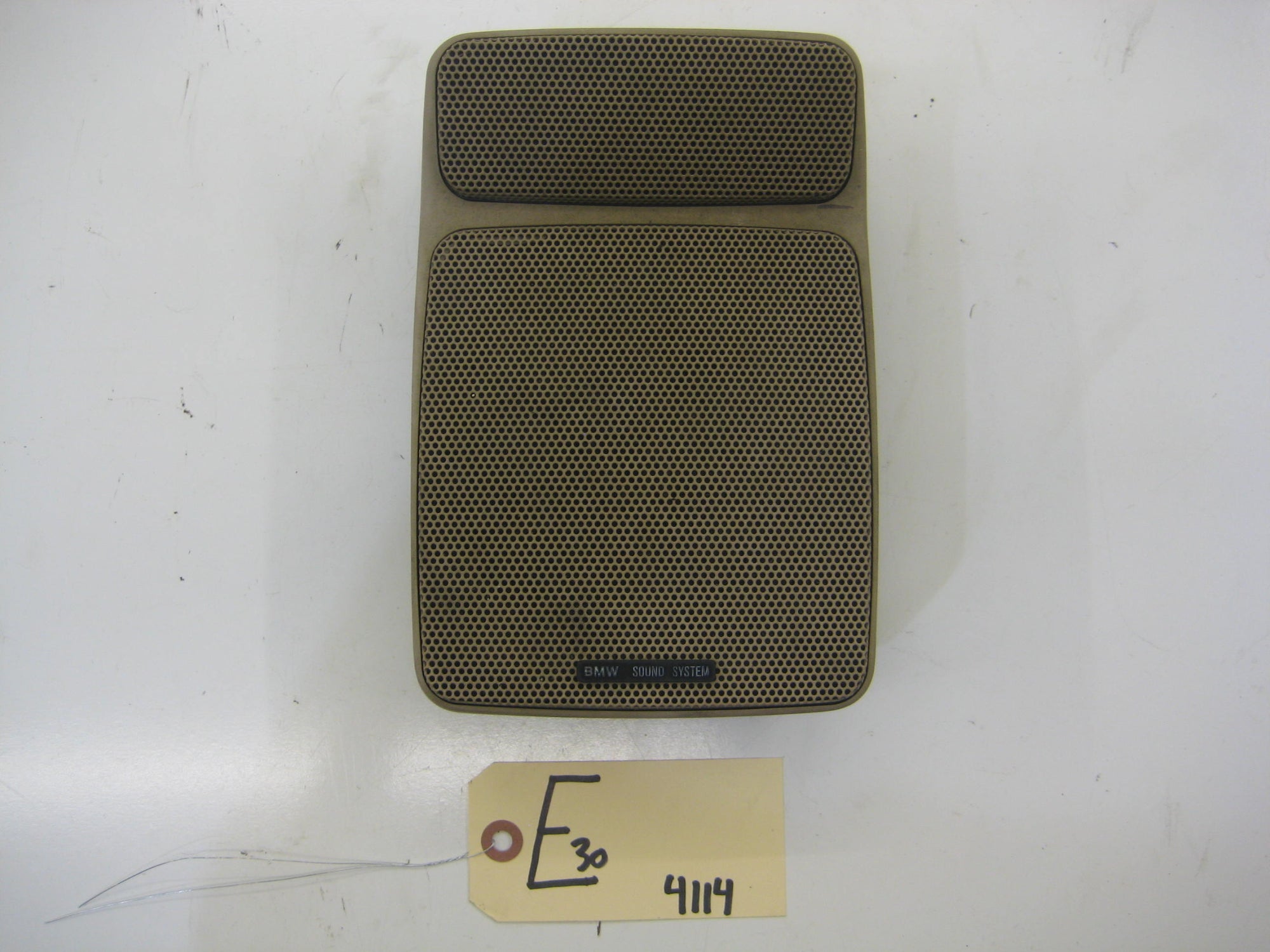 Premium Rear Speaker