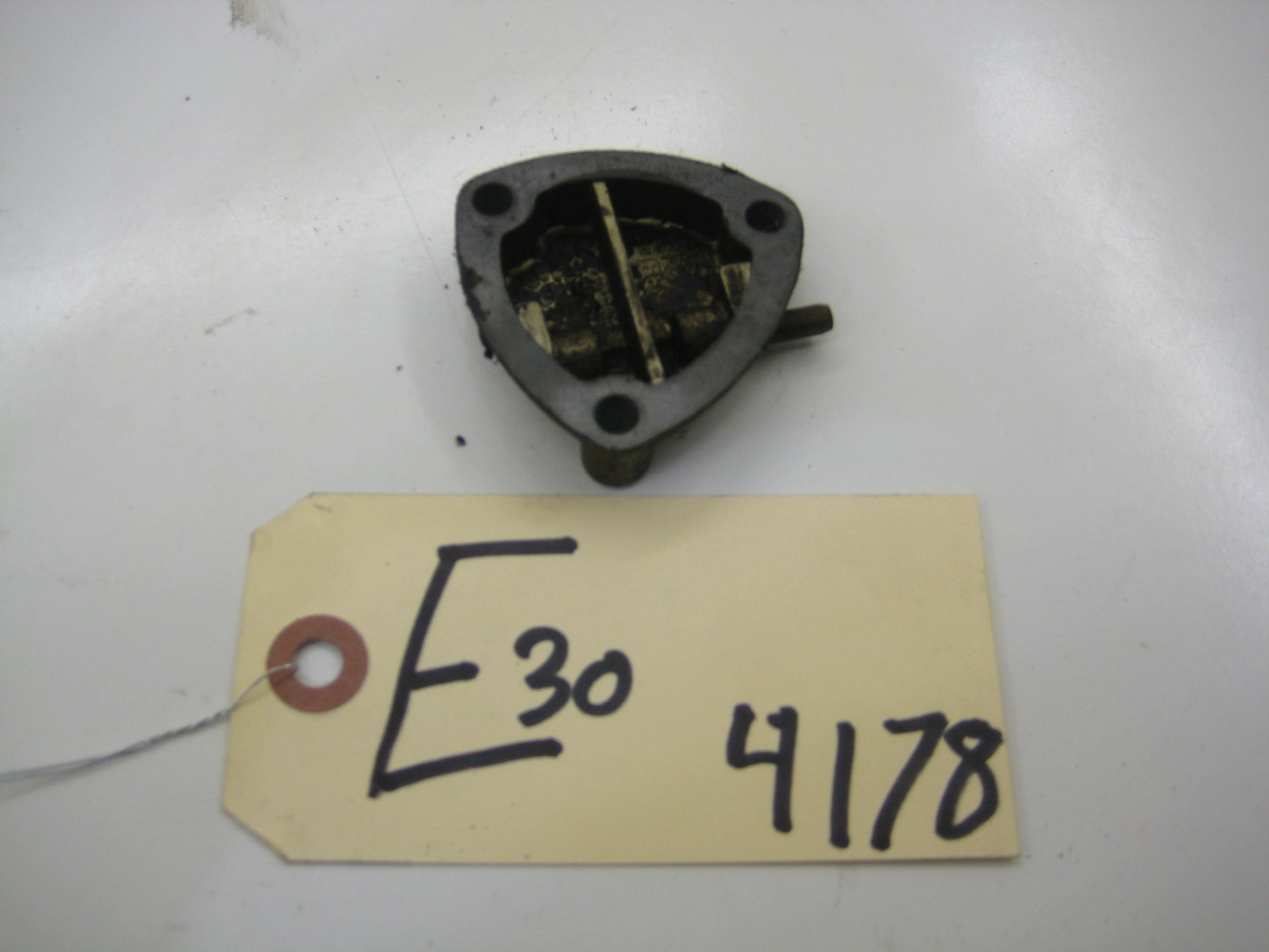 M20 Intake Manifold Vacuum Port