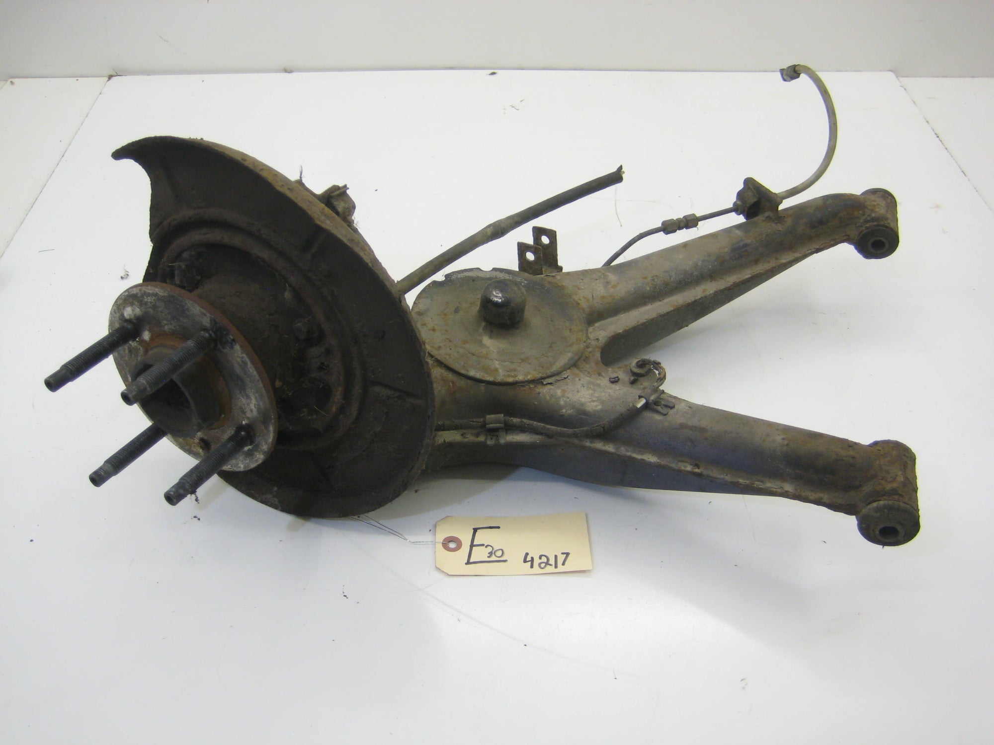 Right Passenger Rear Trailing Arm And Hub