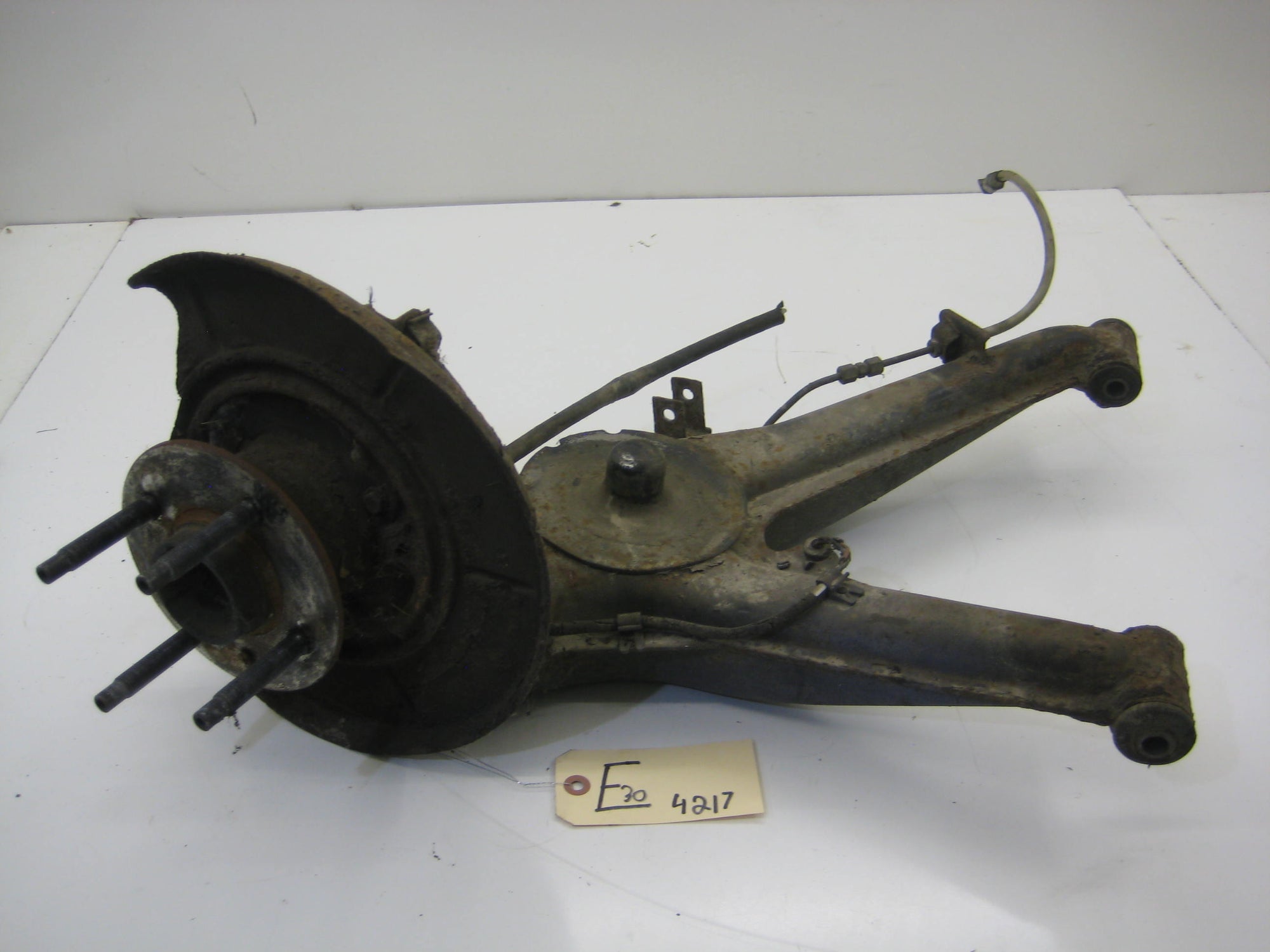 Right Passenger Rear Trailing Arm And Hub