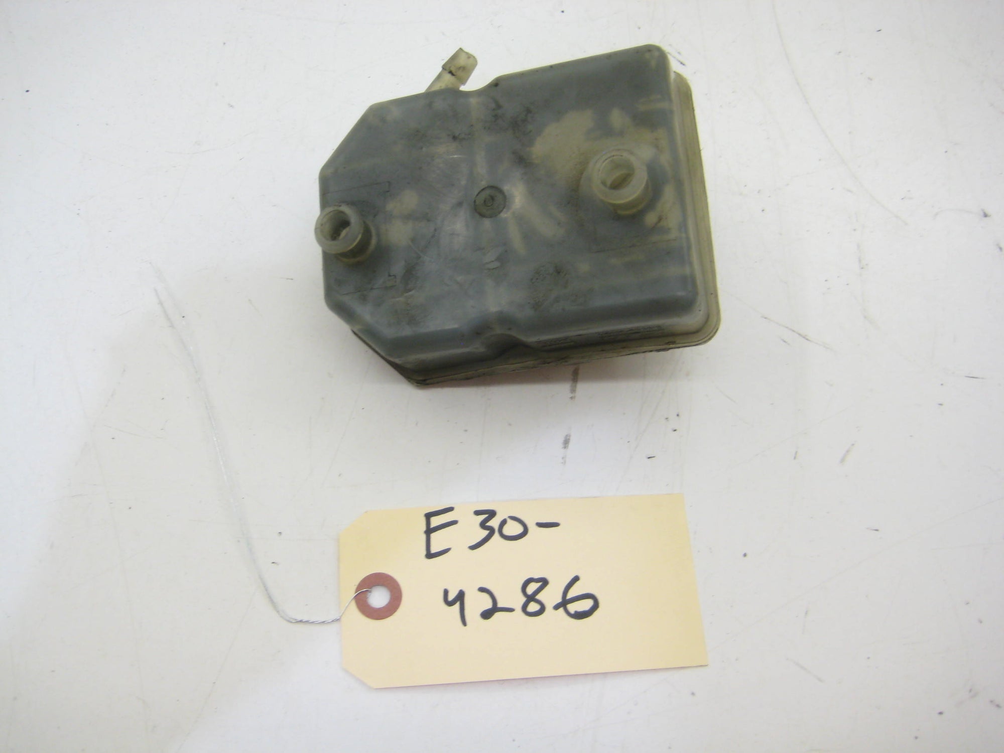 Brake Fluid Tank Reservoir