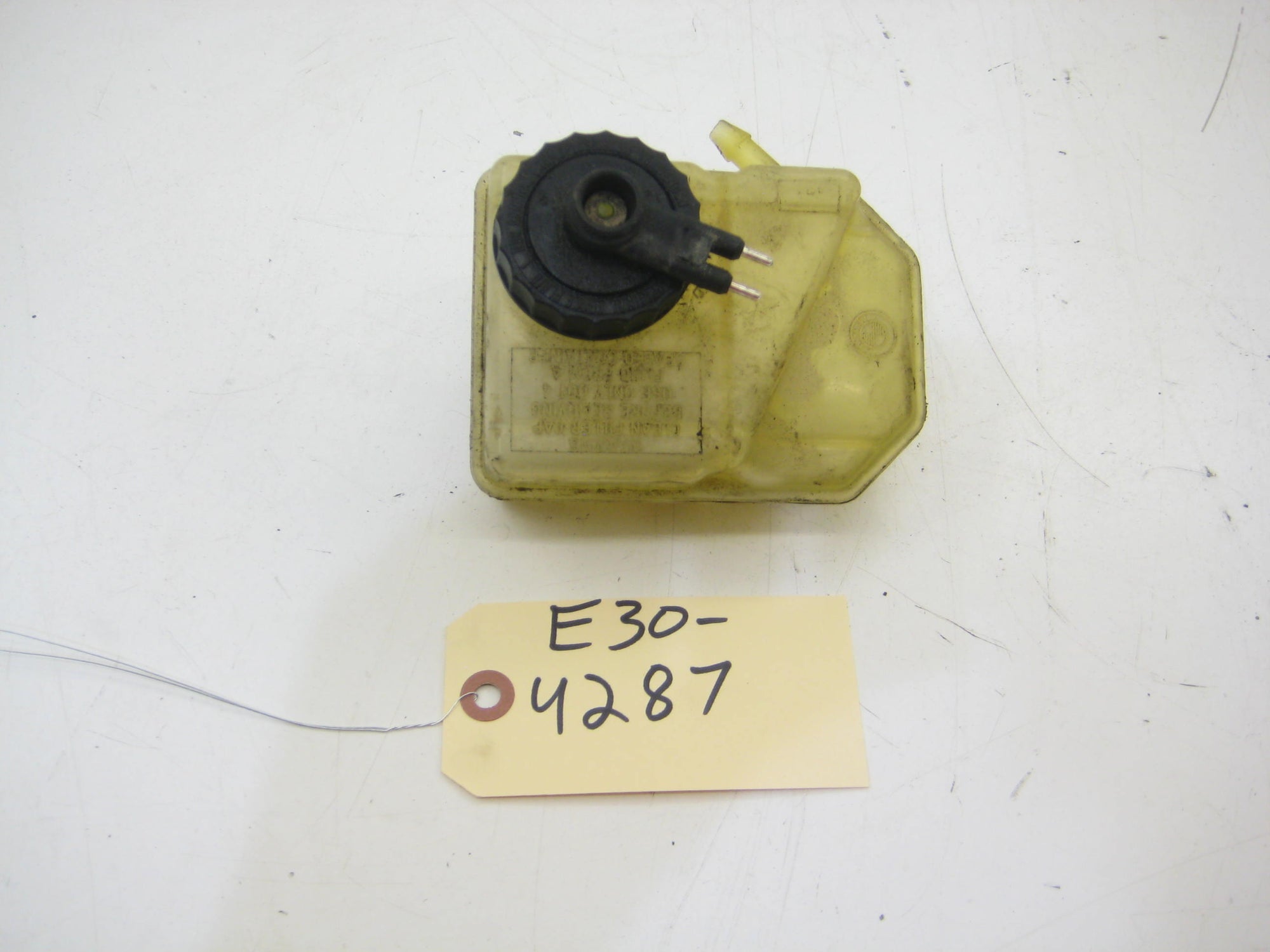 IX Brake Fluid Tank Reservoir