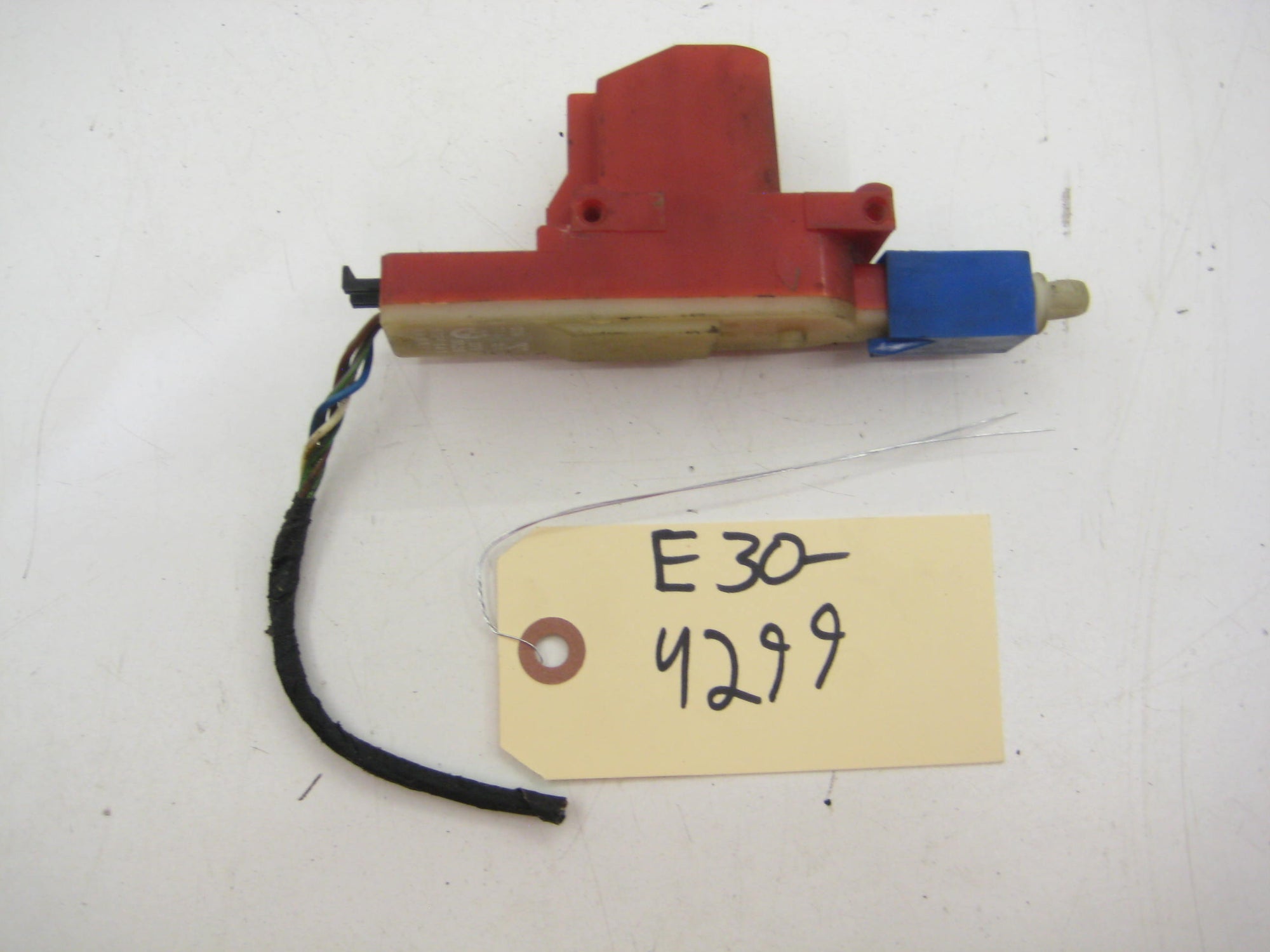 Trunk Lock Actuator 51261377141