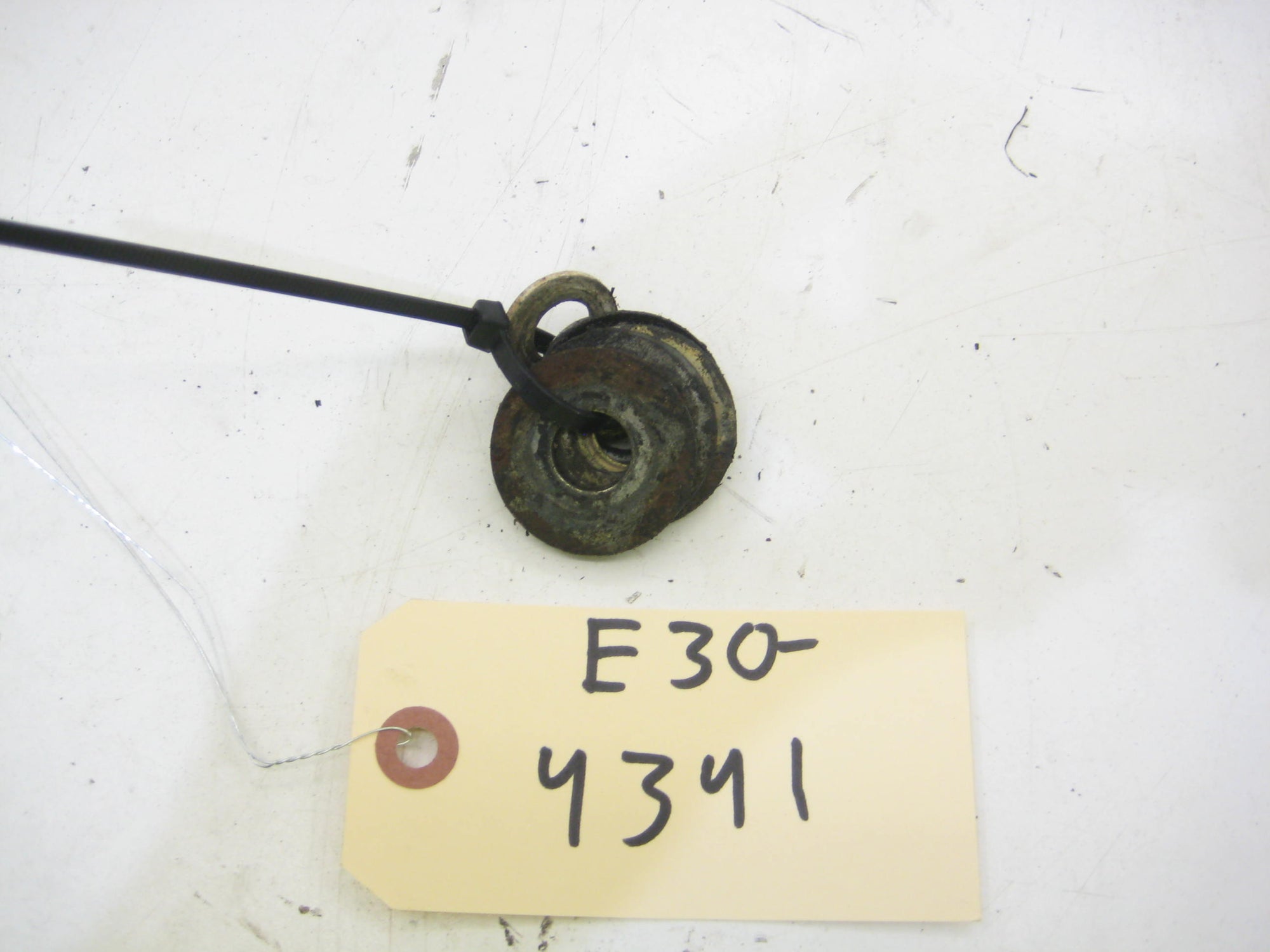 Front Strut Mount Washers