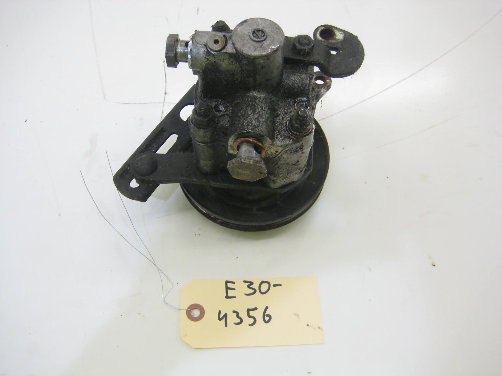 M20 Power Steering Pump