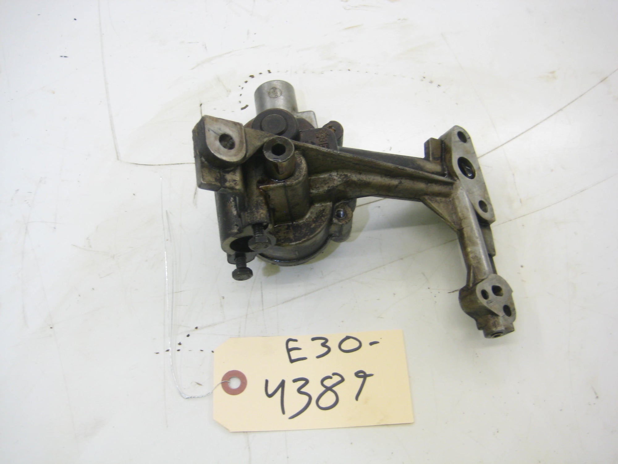 325iX M20 Oil Pump