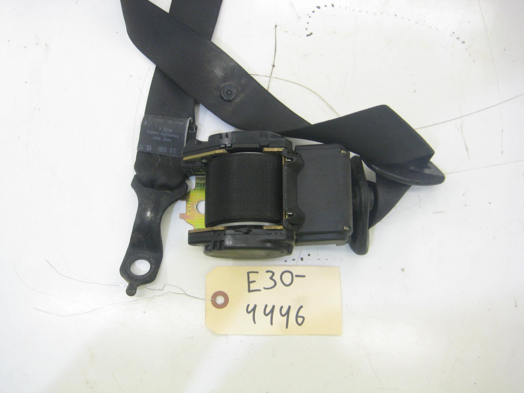Front Sedan Seat Belt