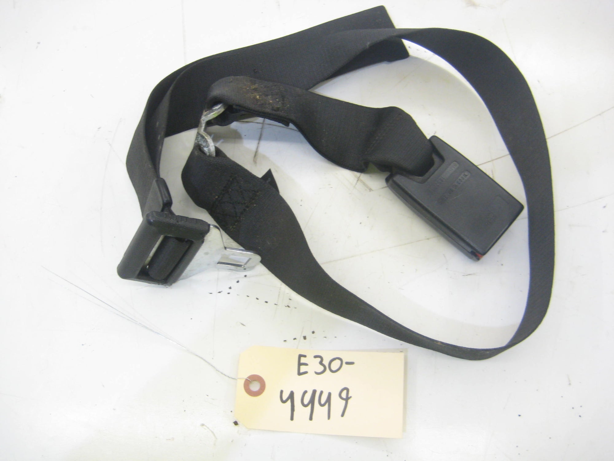 Rear Center Seat Belt