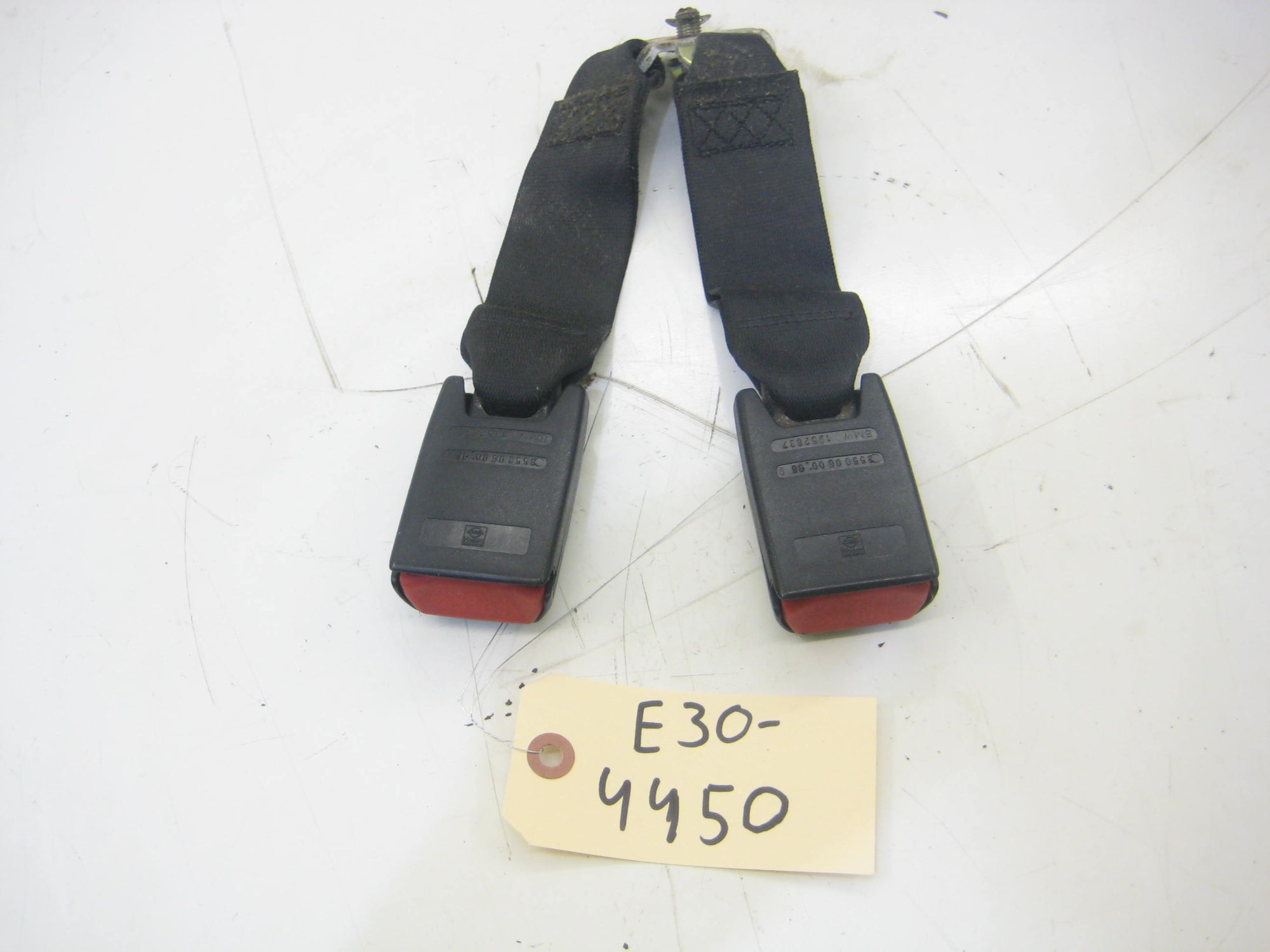 Rear Seat Belt Receptacle