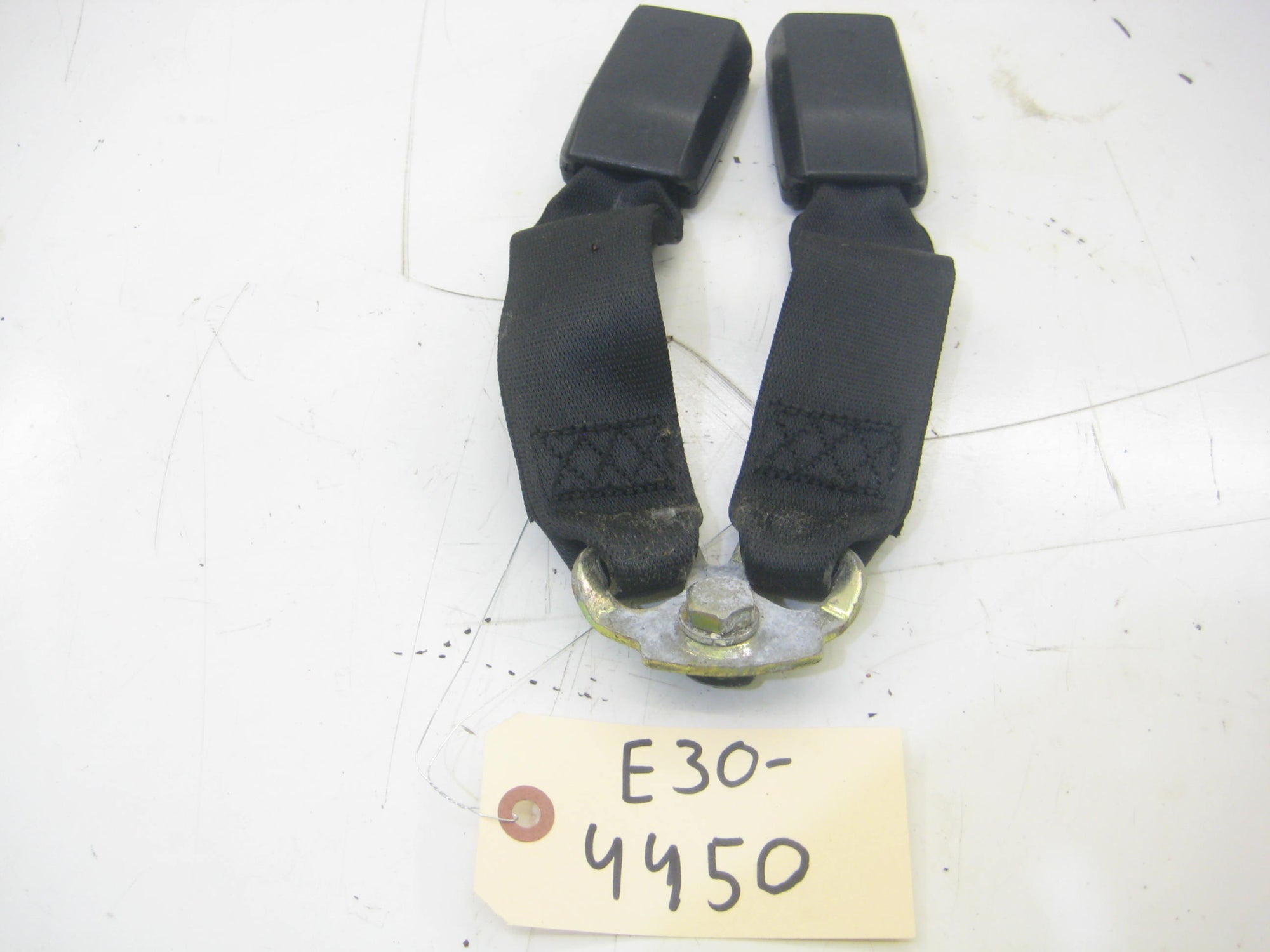Rear Seat Belt Receptacle