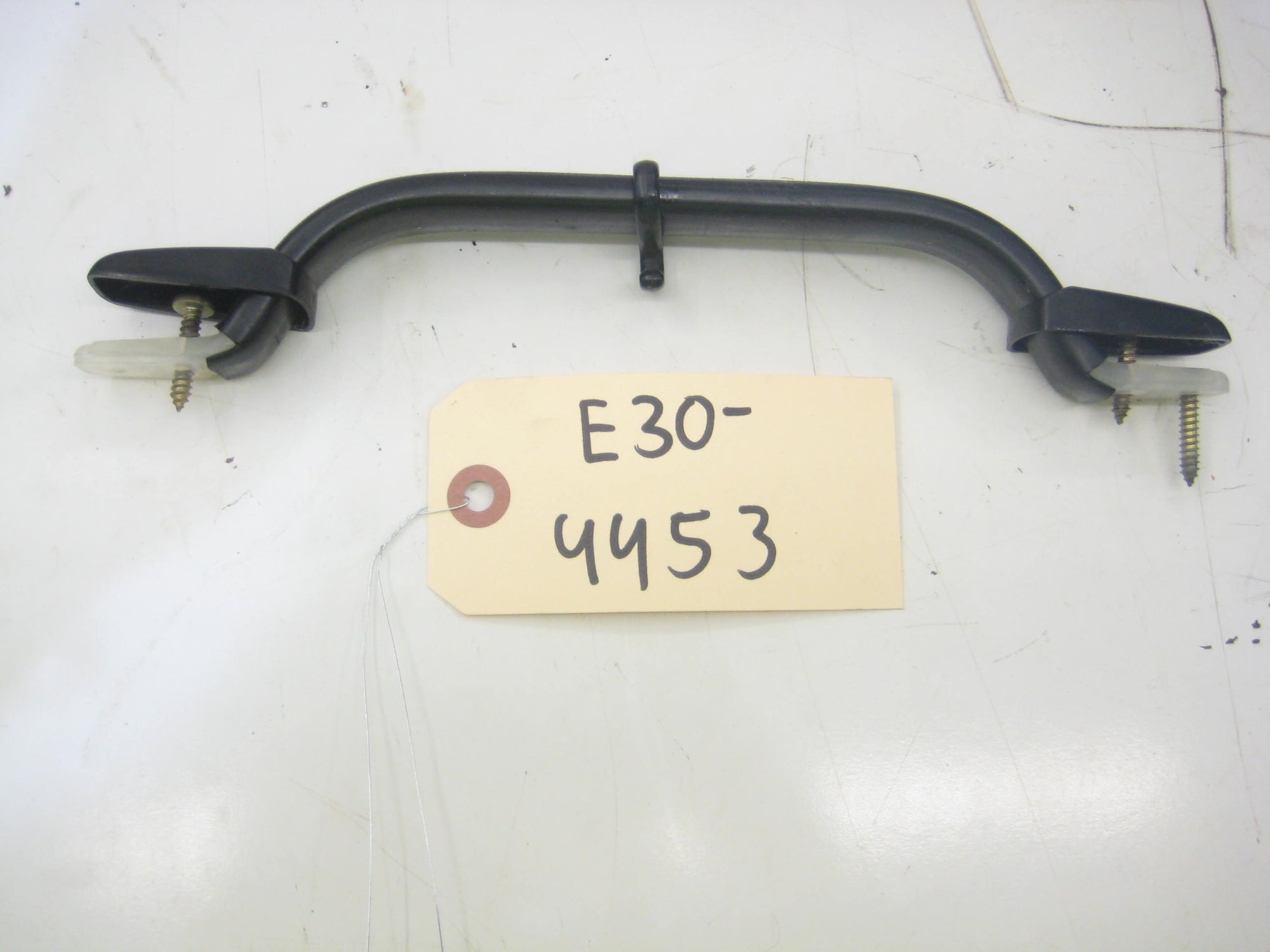 Grab Handle With Garment Hook